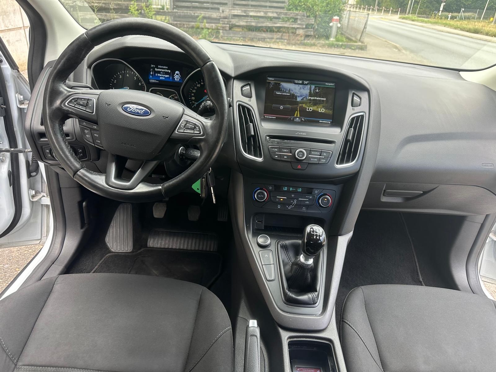 FORD Focus 1.0 SCTi Business-image-7
