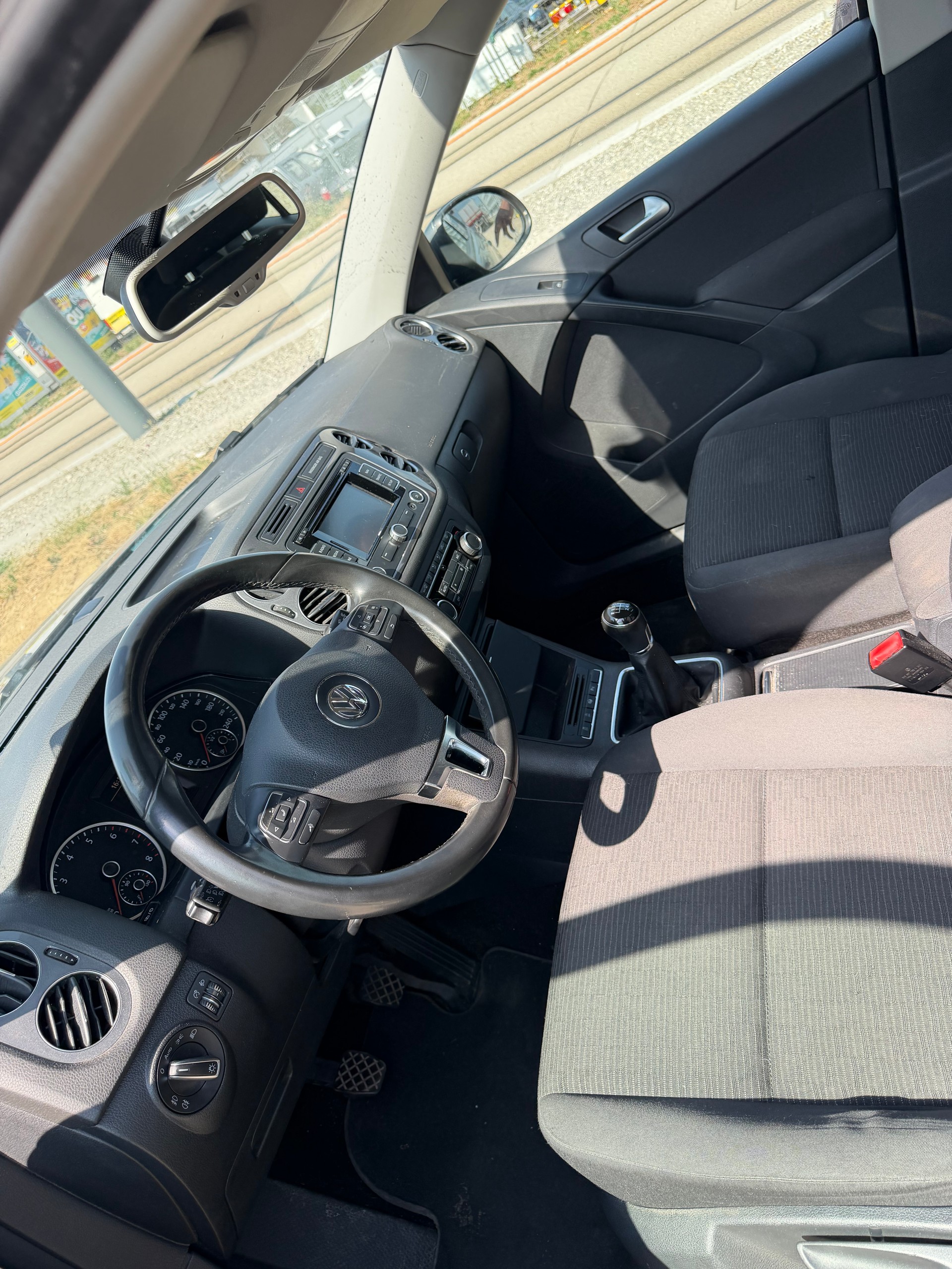 VW Tiguan 1.4 TSI BlueMotion Trend&Fun 4x2-image-10