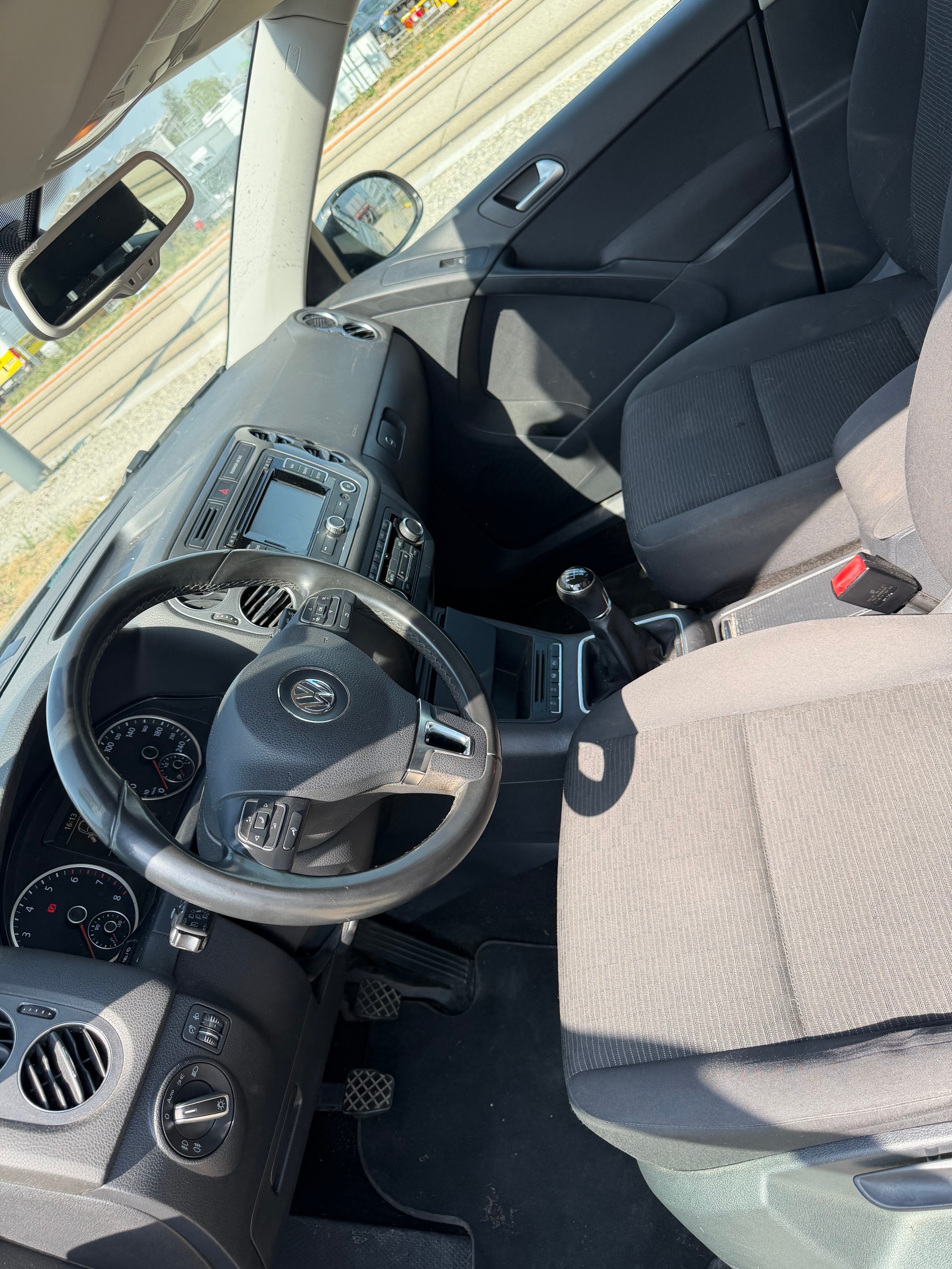 VW Tiguan 1.4 TSI BlueMotion Trend&Fun 4x2-image-4