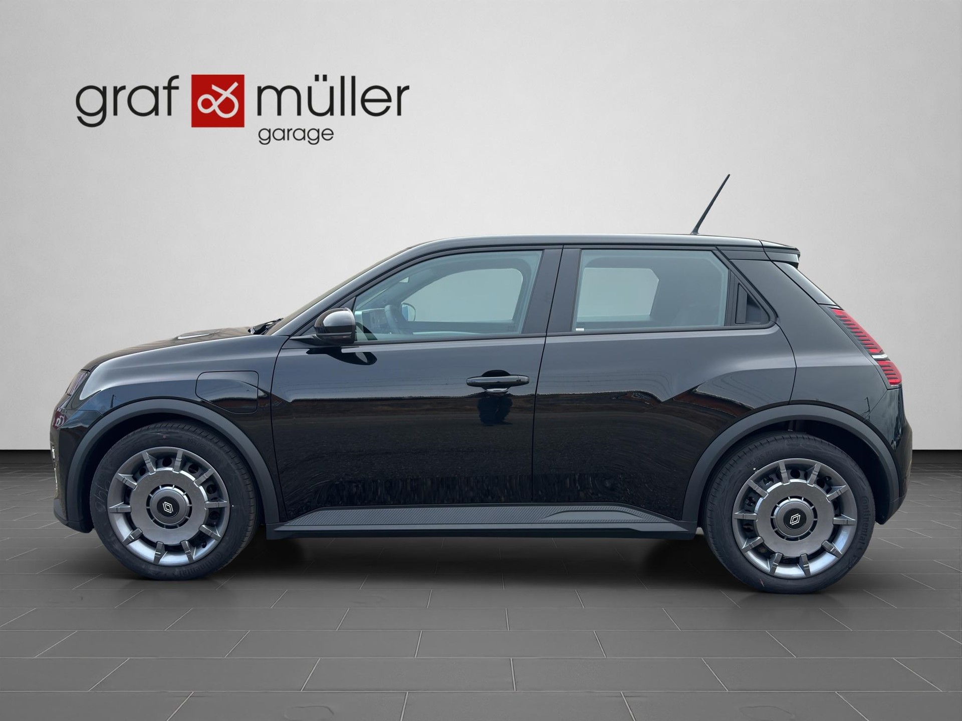 RENAULT R5 E-Tech Urban Range evolution-image-1