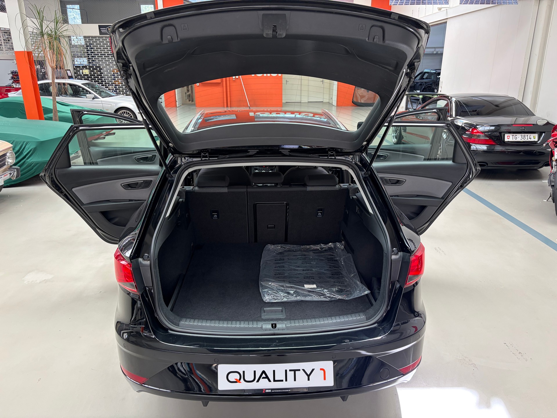 SEAT Leon ST 2.0 TDI CR Style DSG-image-9
