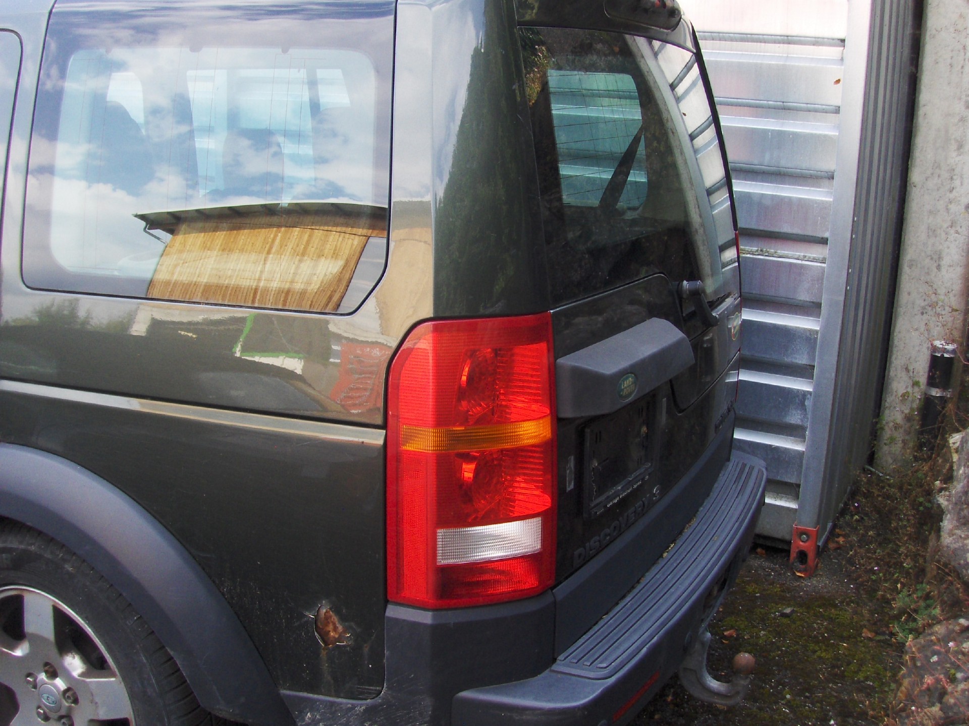 LAND ROVER Discovery 2.7d V6 HSE-image-2