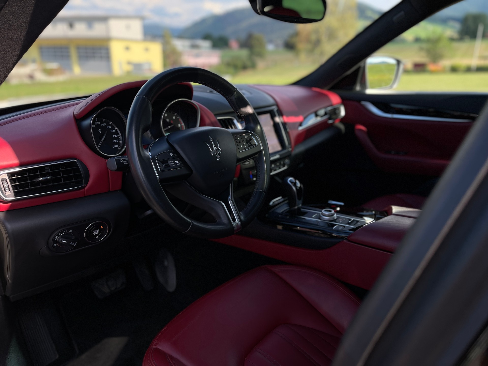 MASERATI Levante D 3.0 V6 Automatica-image-3