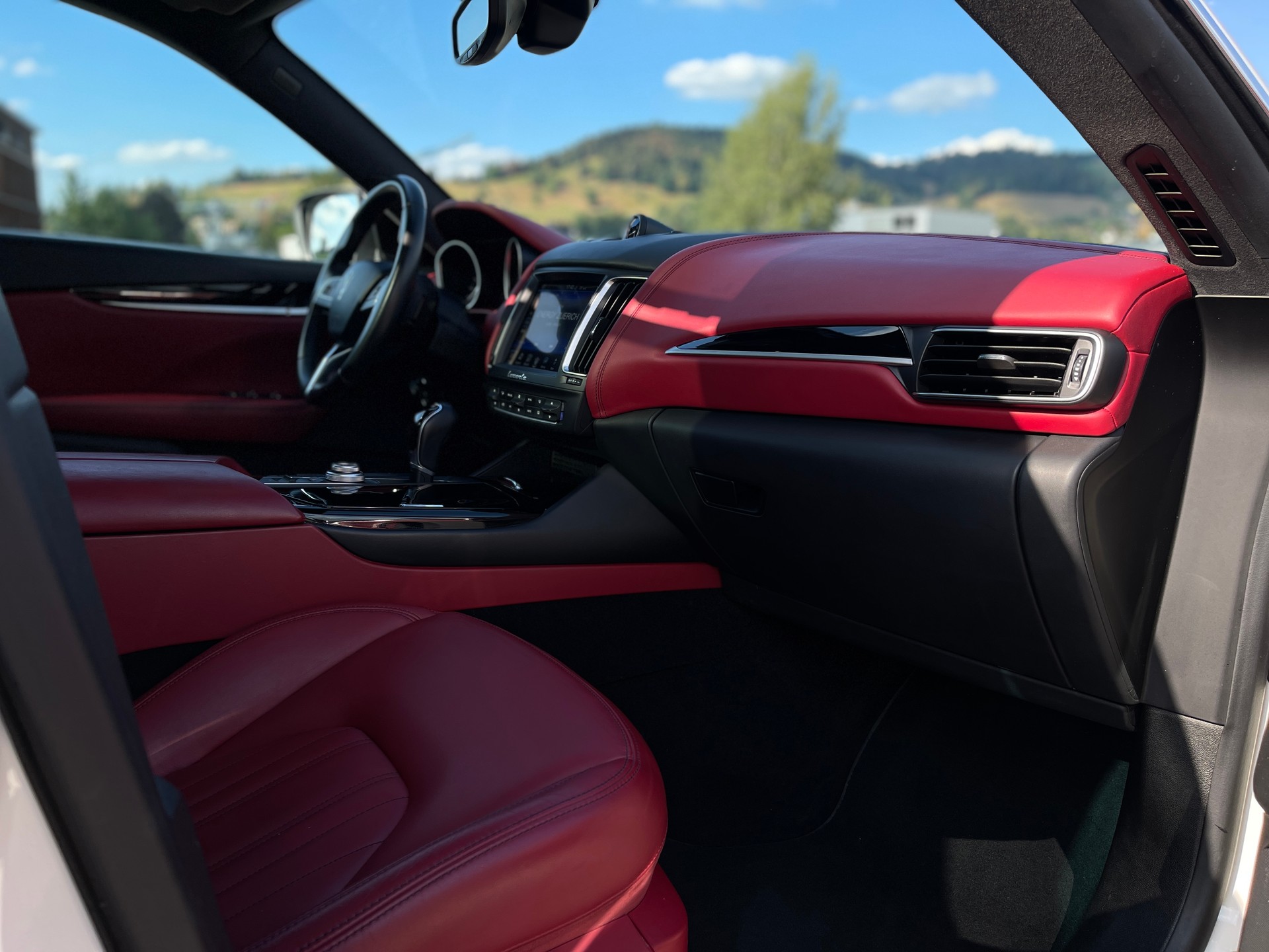 MASERATI Levante D 3.0 V6 Automatica-image-4