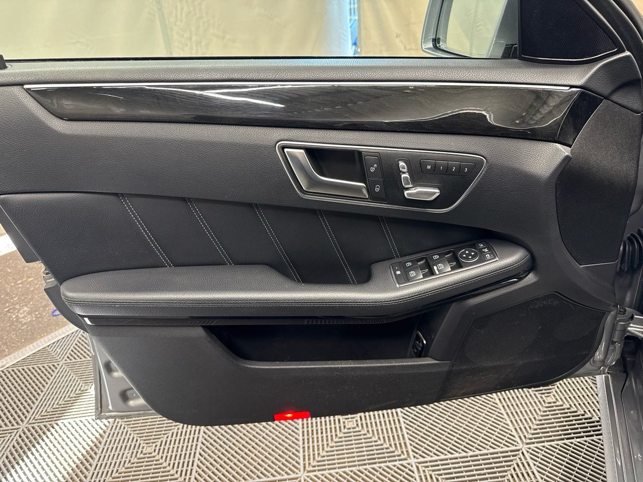 MERCEDES-BENZ E 250 CDI 4Matic 7G-Tronic-image-3