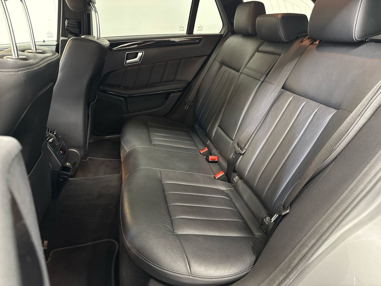 MERCEDES-BENZ E 250 CDI 4Matic 7G-Tronic-image-5