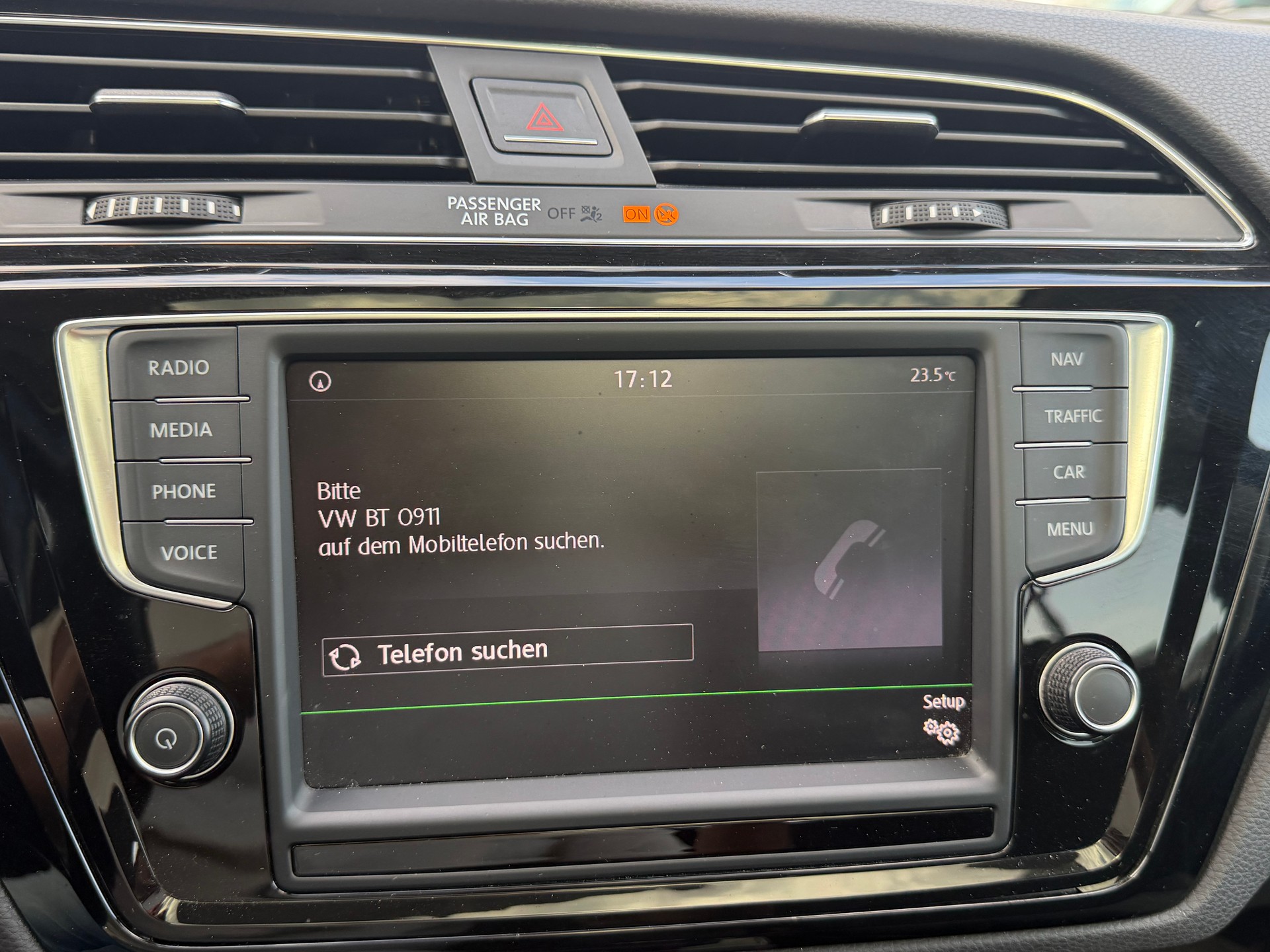 VW Touran 2.0 TDI BlueMotion Technology Highline-image-18