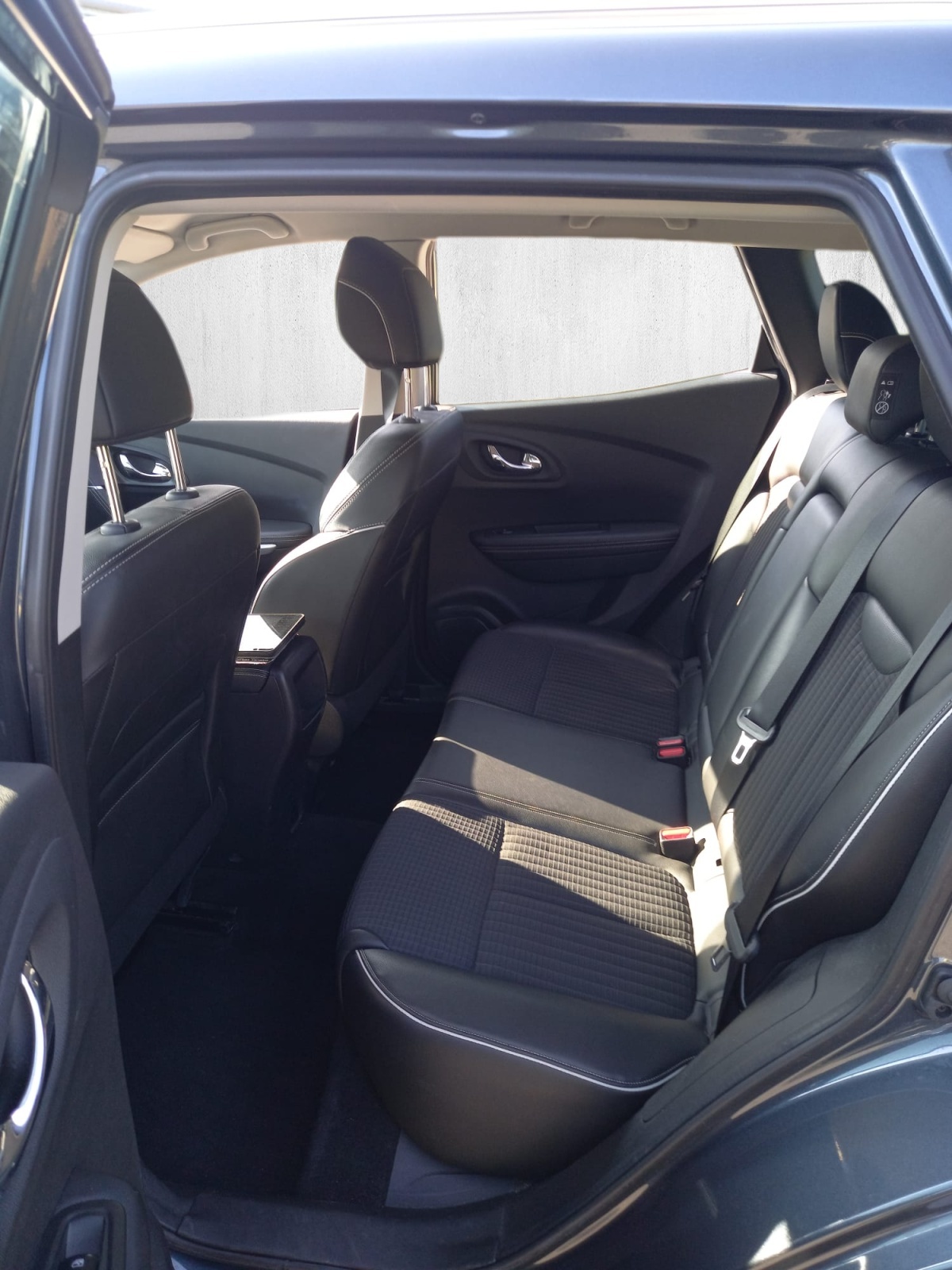 RENAULT Kadjar 1.5 dCi Bose EDC-image-9