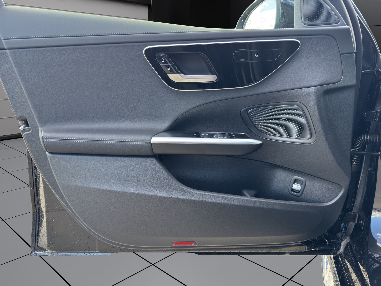 MERCEDES-BENZ C 220 d T 4 Matic Swiss Star-image-7