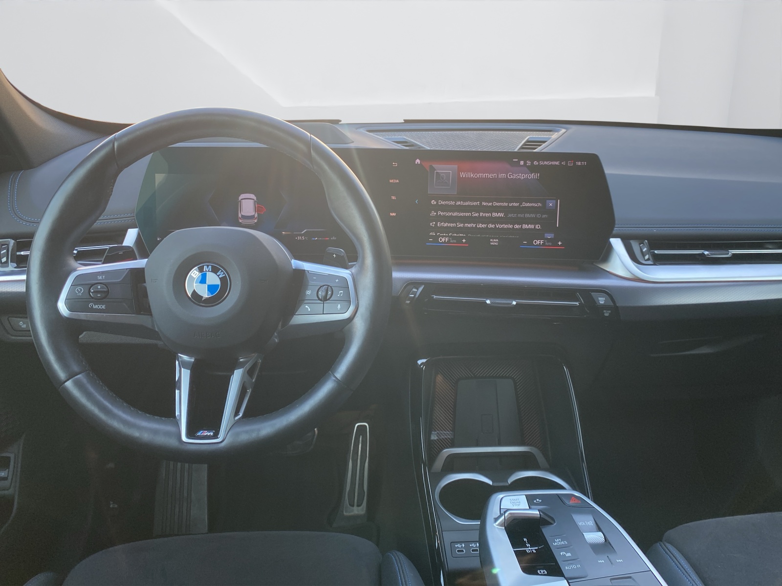 BMW X1 23i xDrive paddles-image-15