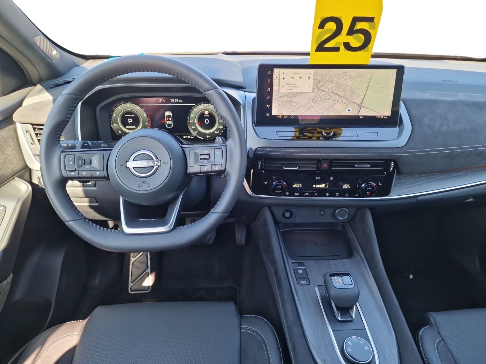 NISSAN Qashqai 1.3 DIG-T MHEV Tekna+ 4x4 Panorama-image-16