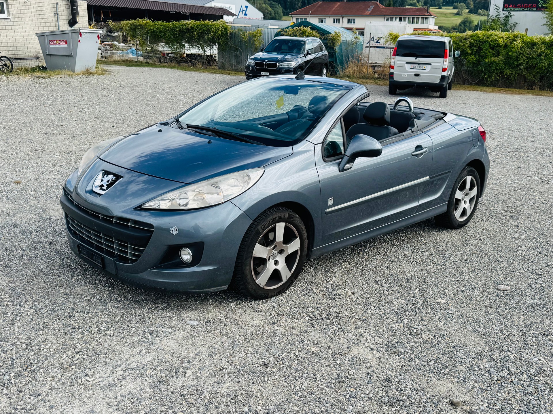 PEUGEOT 207 CC 1.6 16V Swiss Edition-image-0