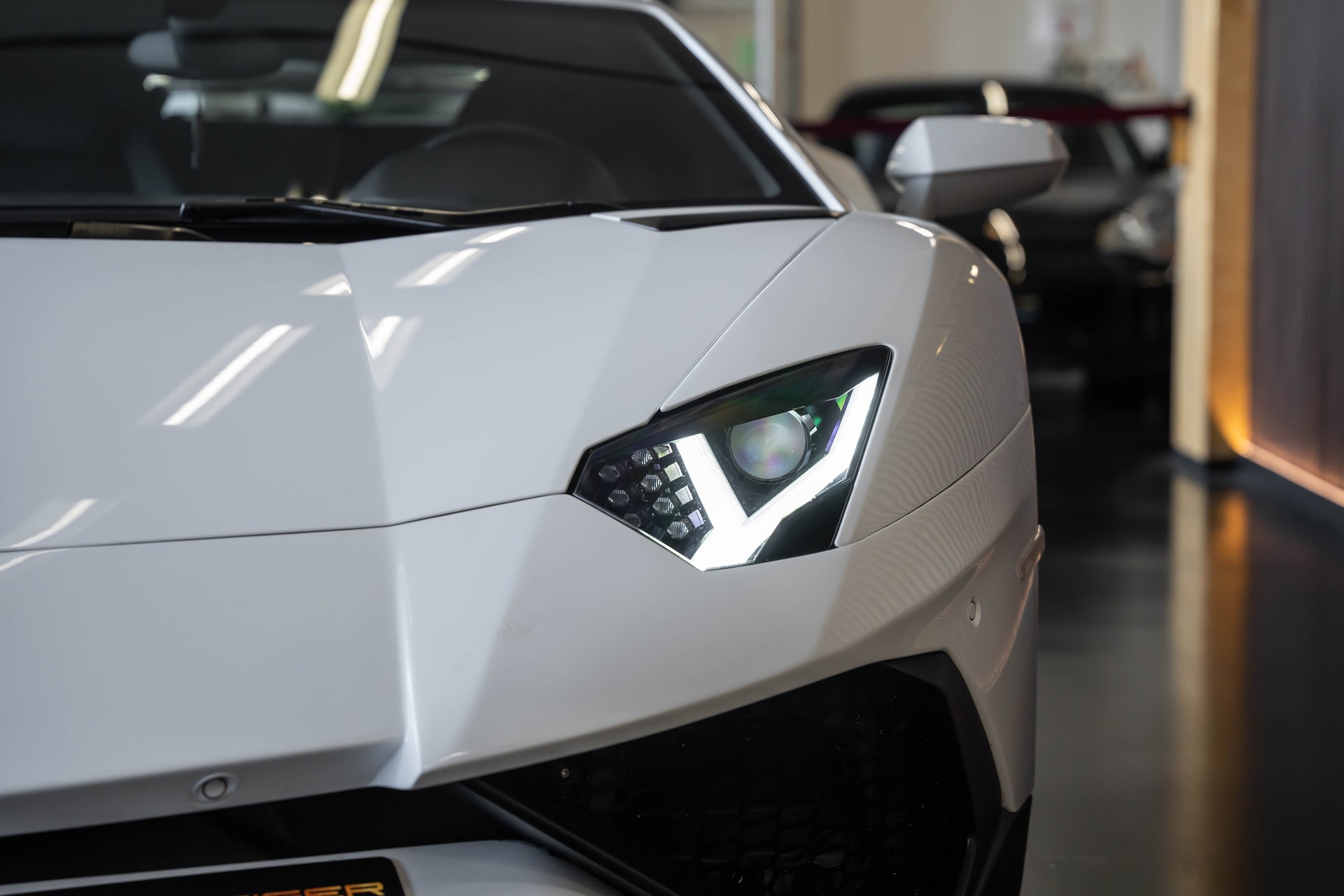 LAMBORGHINI Aventador LP700-4 Coupé E-Gear-image-8