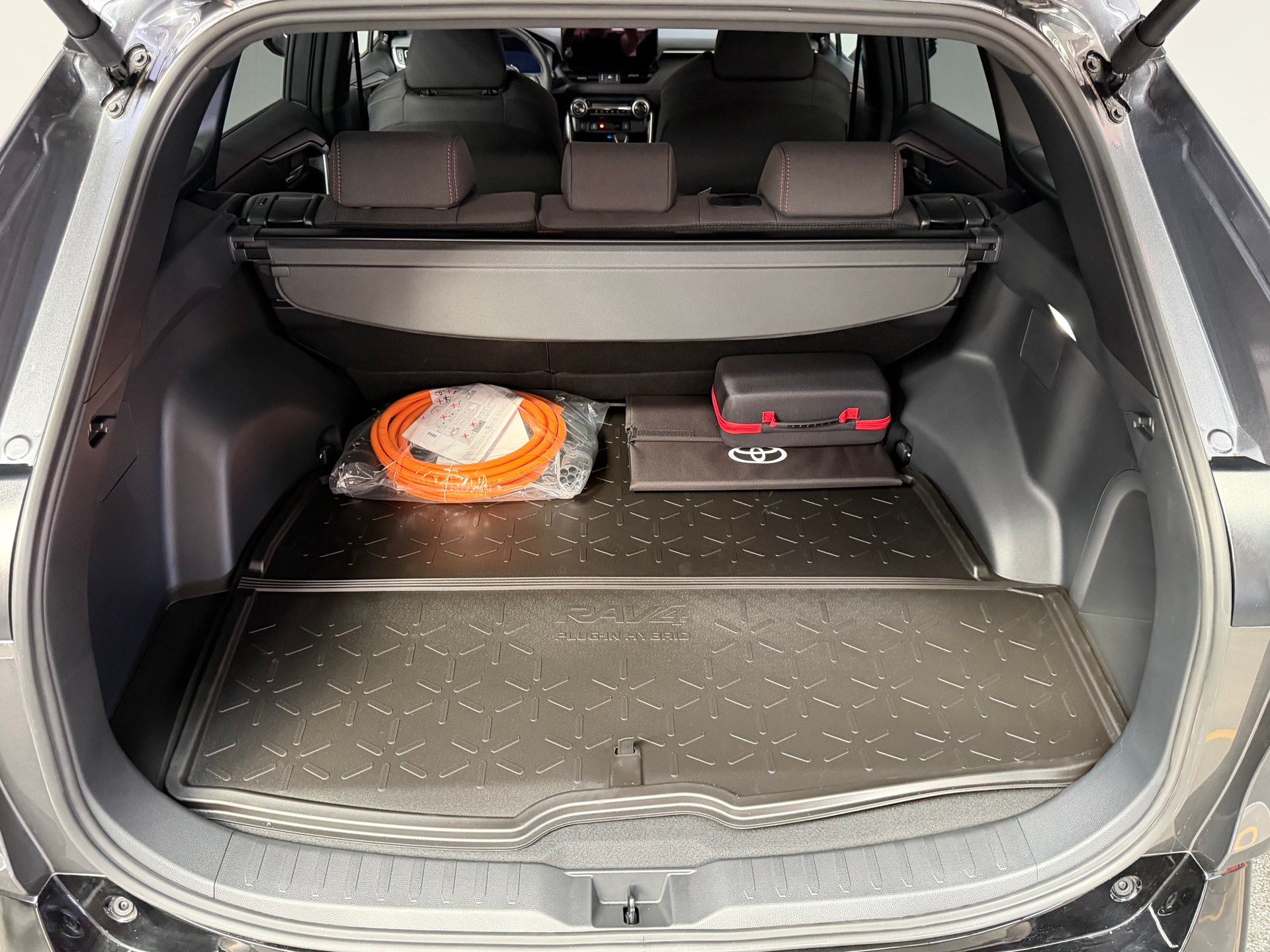 TOYOTA RAV-4 2.5 PHEV Trend e-CVT 4WD-image-10