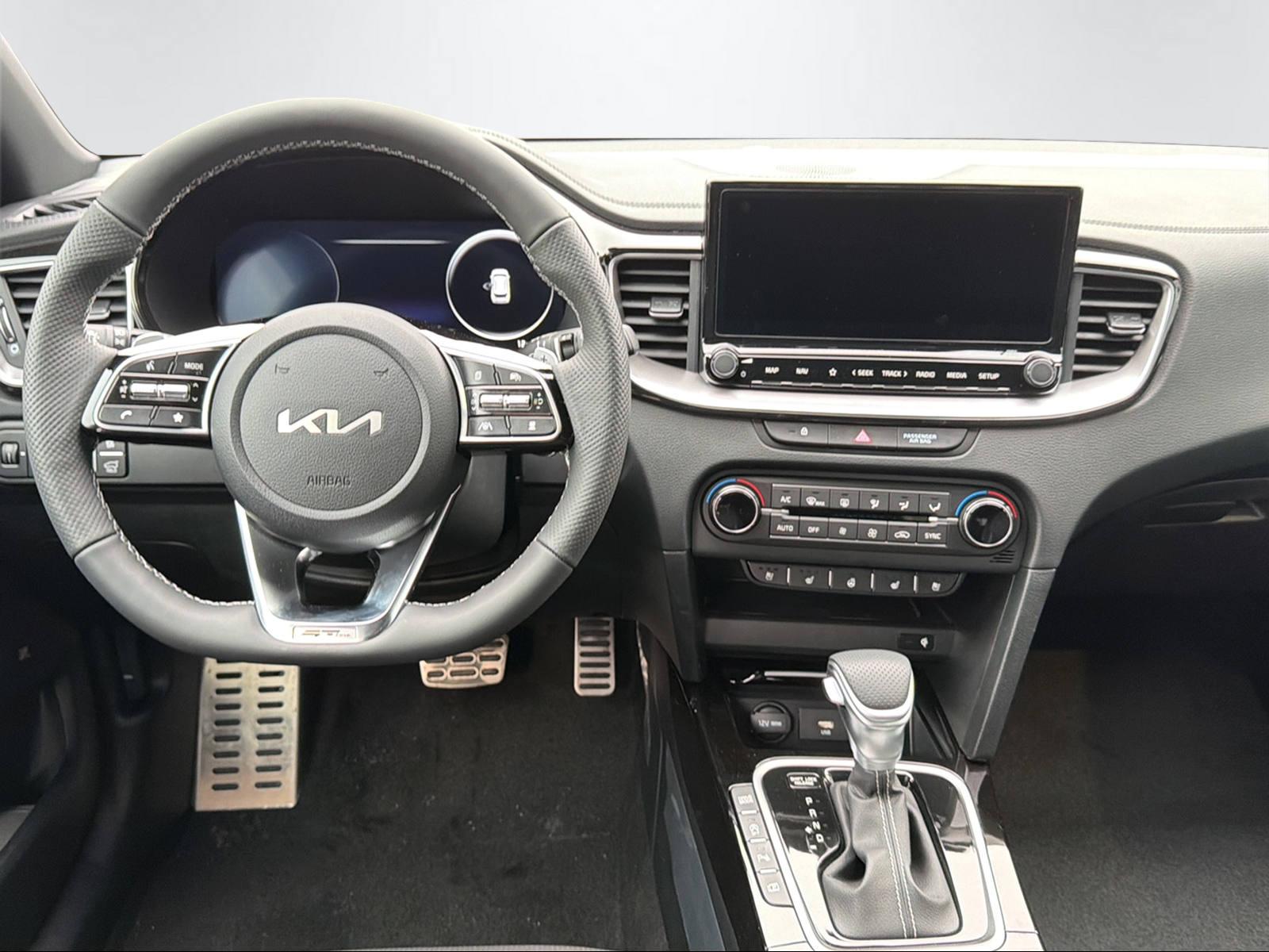 KIA Ceed SW 1.5 T-GDi MHEV GT-Line-image-5