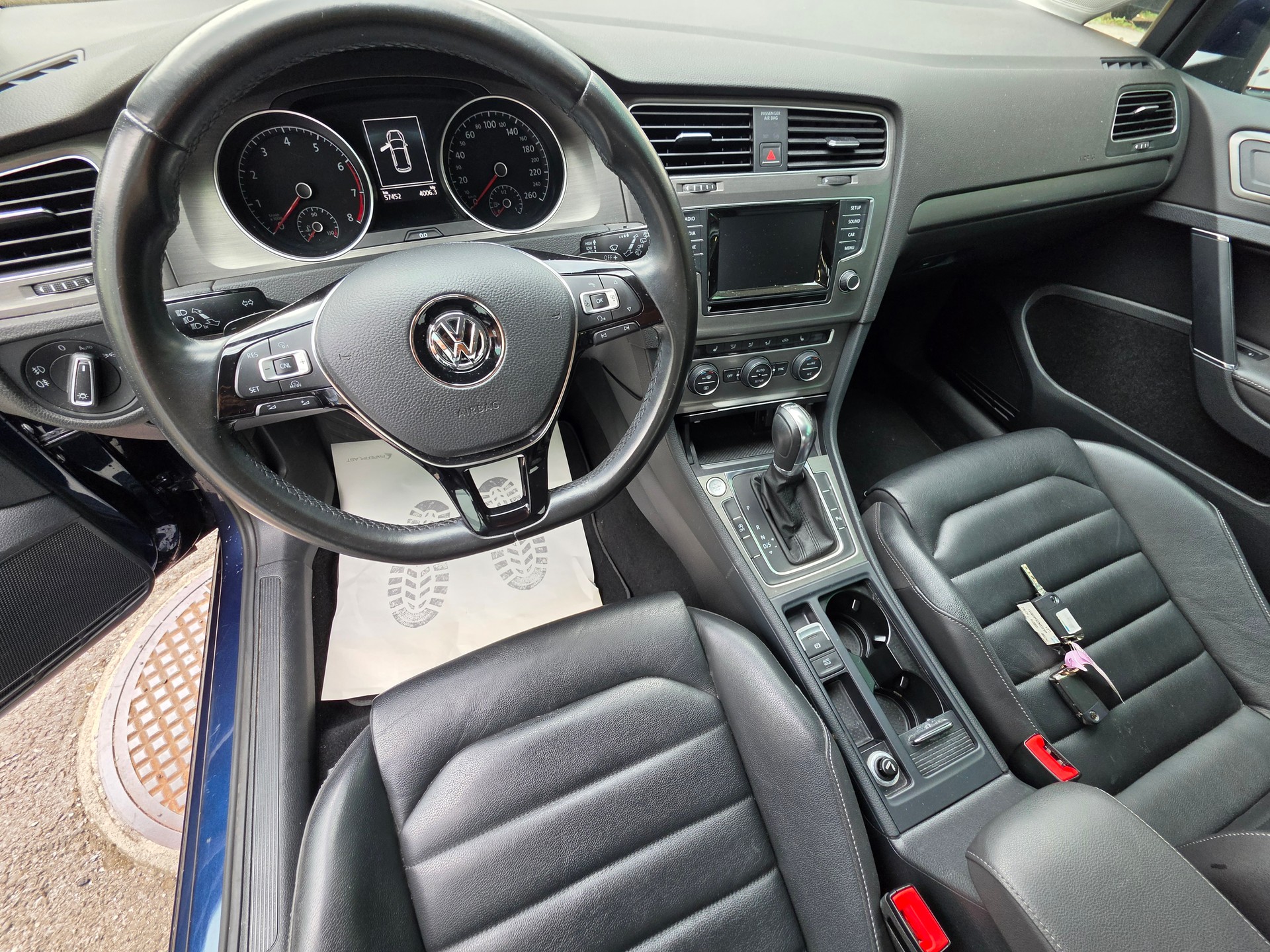 VW Golf 1.2 TSI Comfortline DSG-image-8