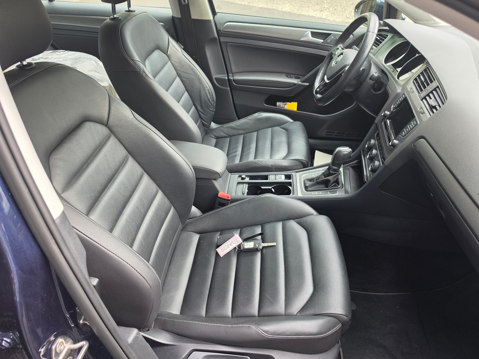 VW Golf 1.2 TSI Comfortline DSG-image-13