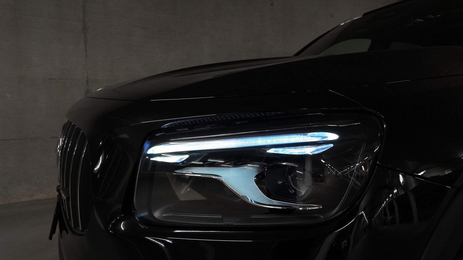 MERCEDES-BENZ GLB AMG 35 4Matic 8G-Tronic-image-6