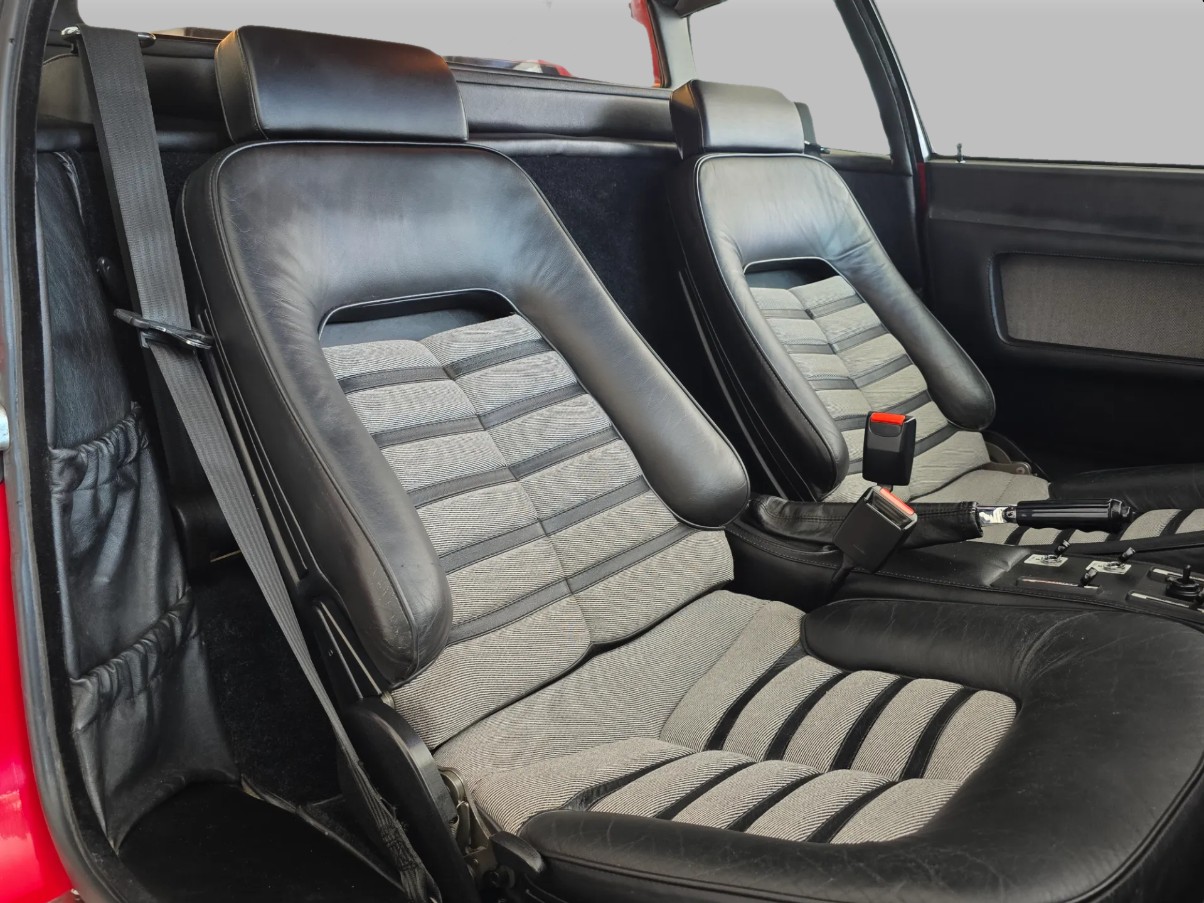 FERRARI 512BBi-image-14