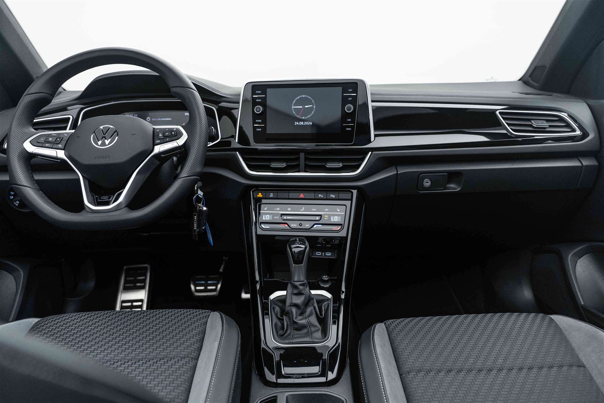 VW VW T-Roc Cabriolet 1.5 TSI EVO R-Line DSG-image-11