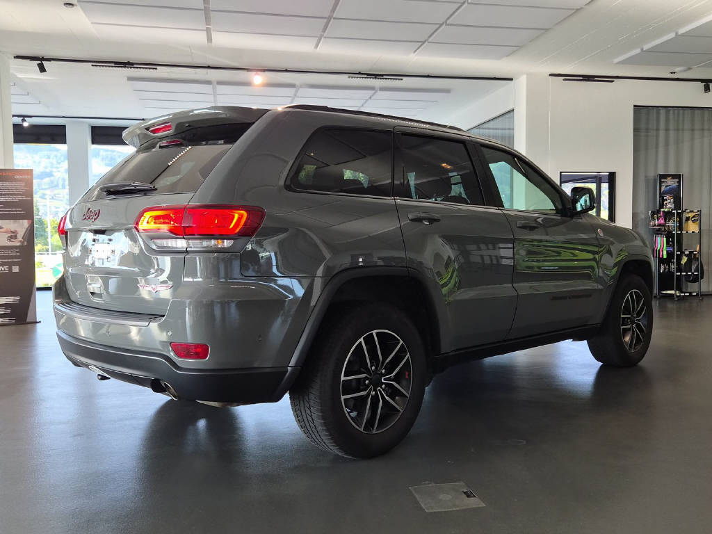 JEEP Grand Cherokee 3.0 CRD 250 Trailhawk-image-3