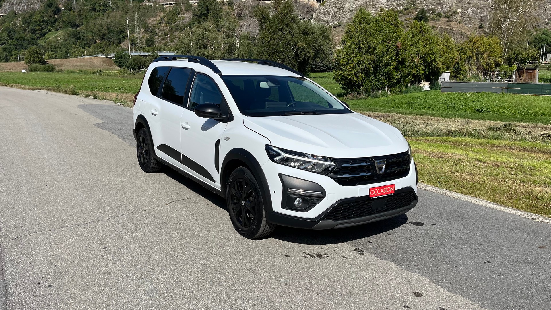 DACIA Jogger TCe 110 Extreme-image-6
