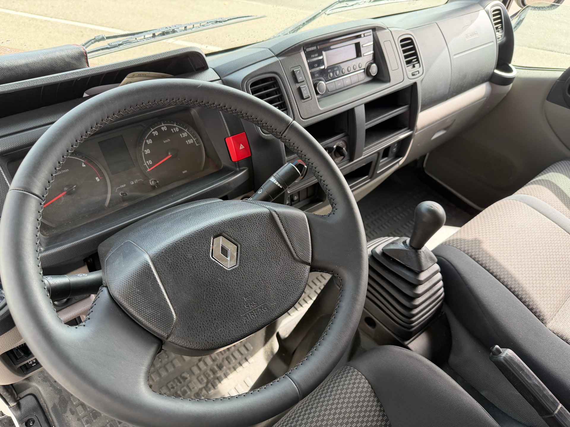 RENAULT Maxity 3.0 Diesel 35-150 Kipper Frisch MFK-image-8