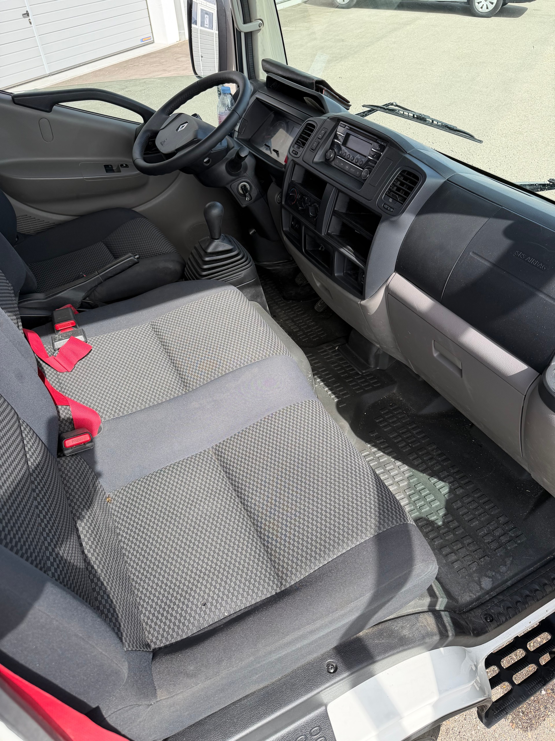 RENAULT Maxity 3.0 Diesel 35-150 Kipper Frisch MFK-image-10