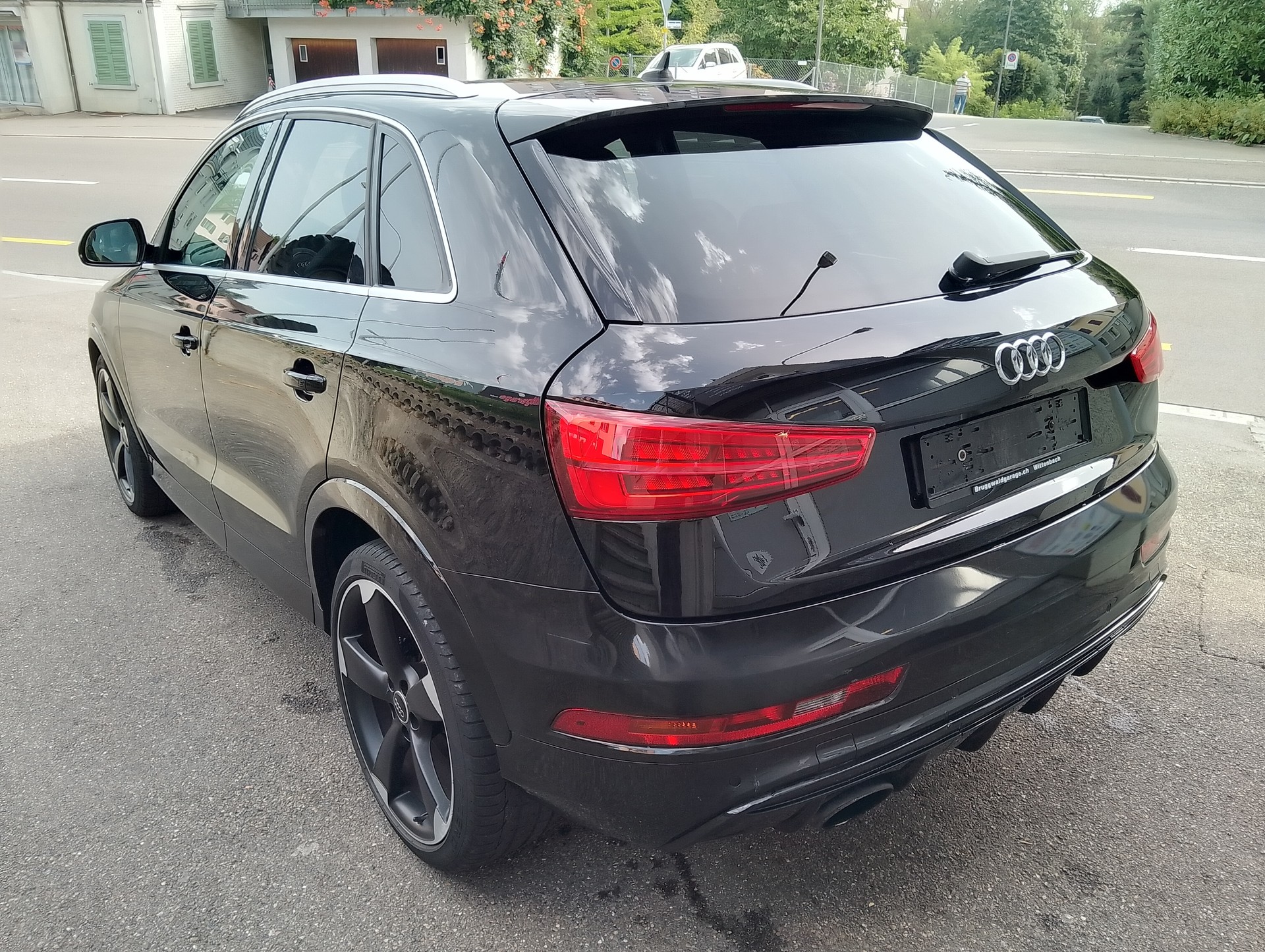 AUDI RS Q3 2.5 TFSI quattro S-tronic-image-10