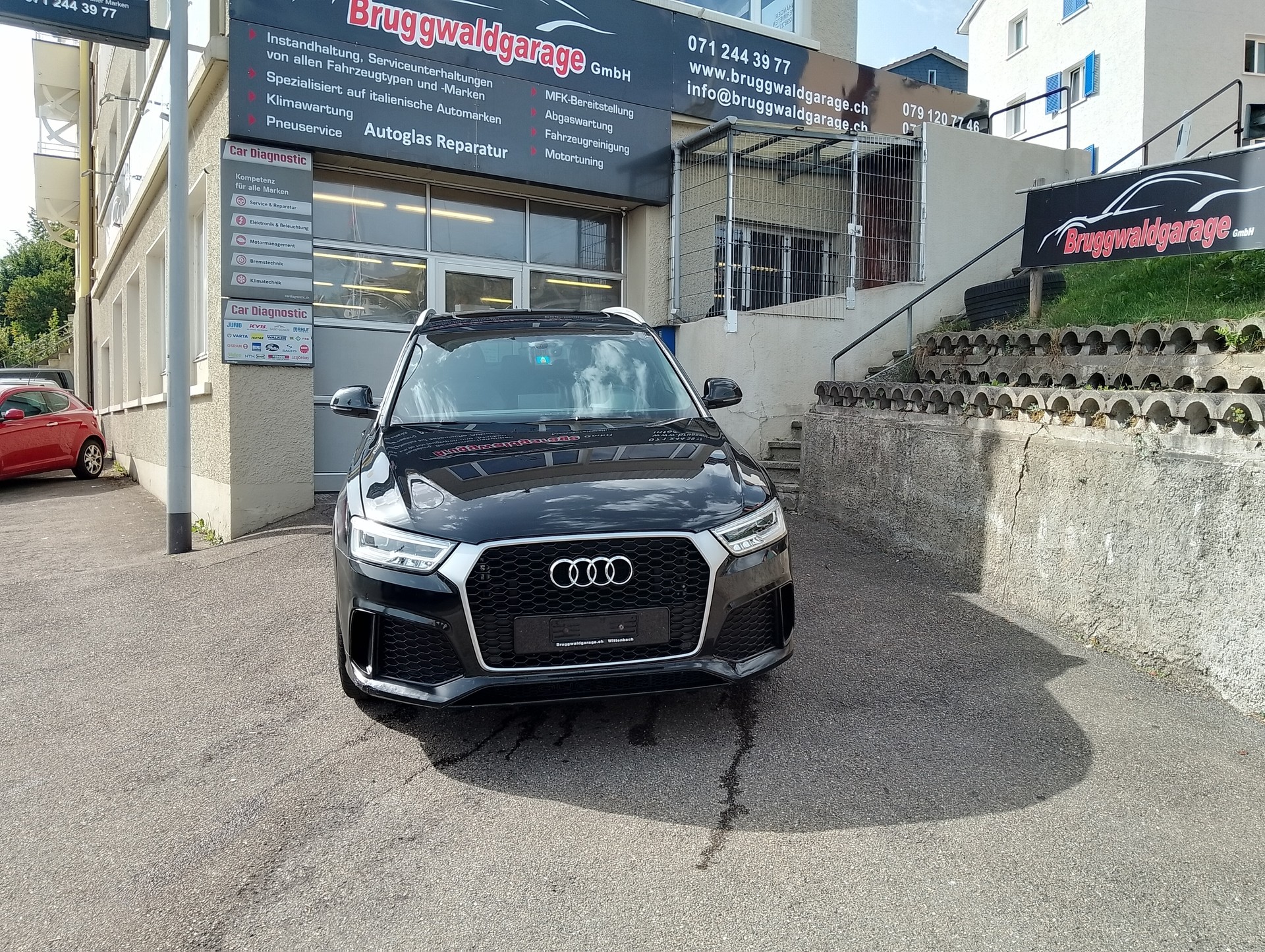 AUDI RS Q3 2.5 TFSI quattro S-tronic-image-0