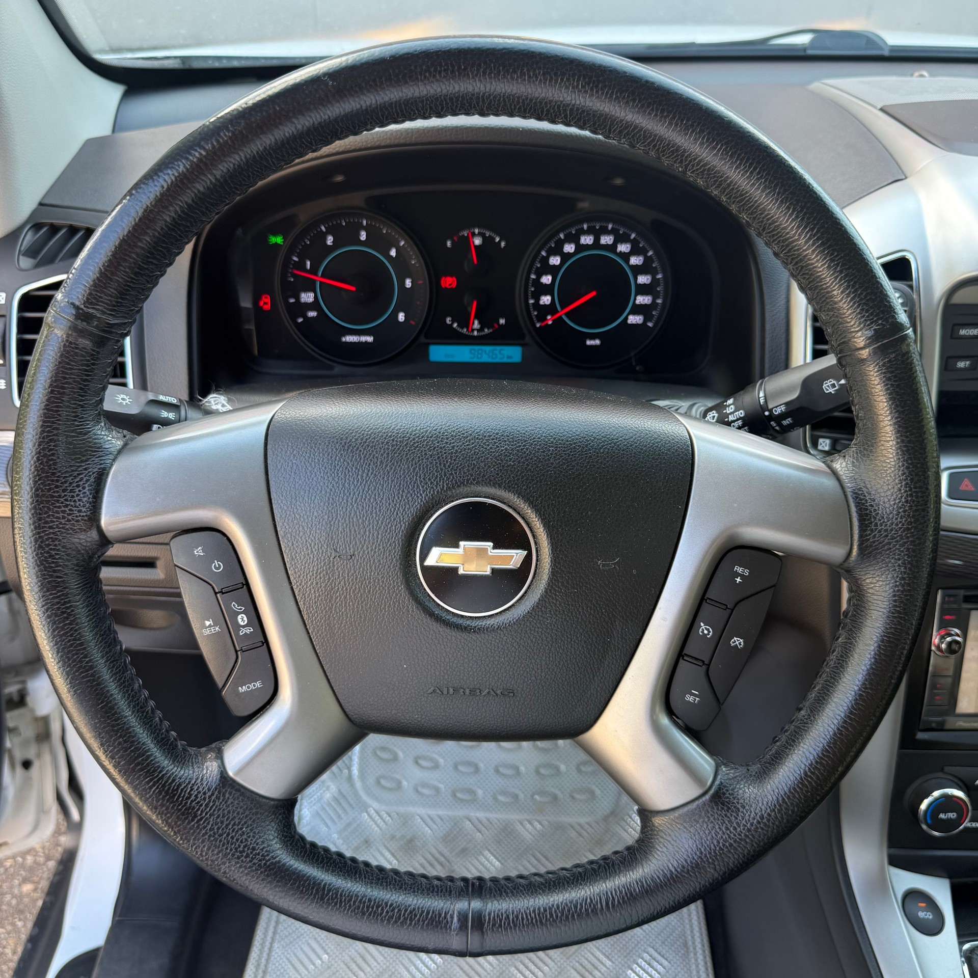 CHEVROLET Captiva 2.2 VCDi LT 4WD *1. HAND*-image-19