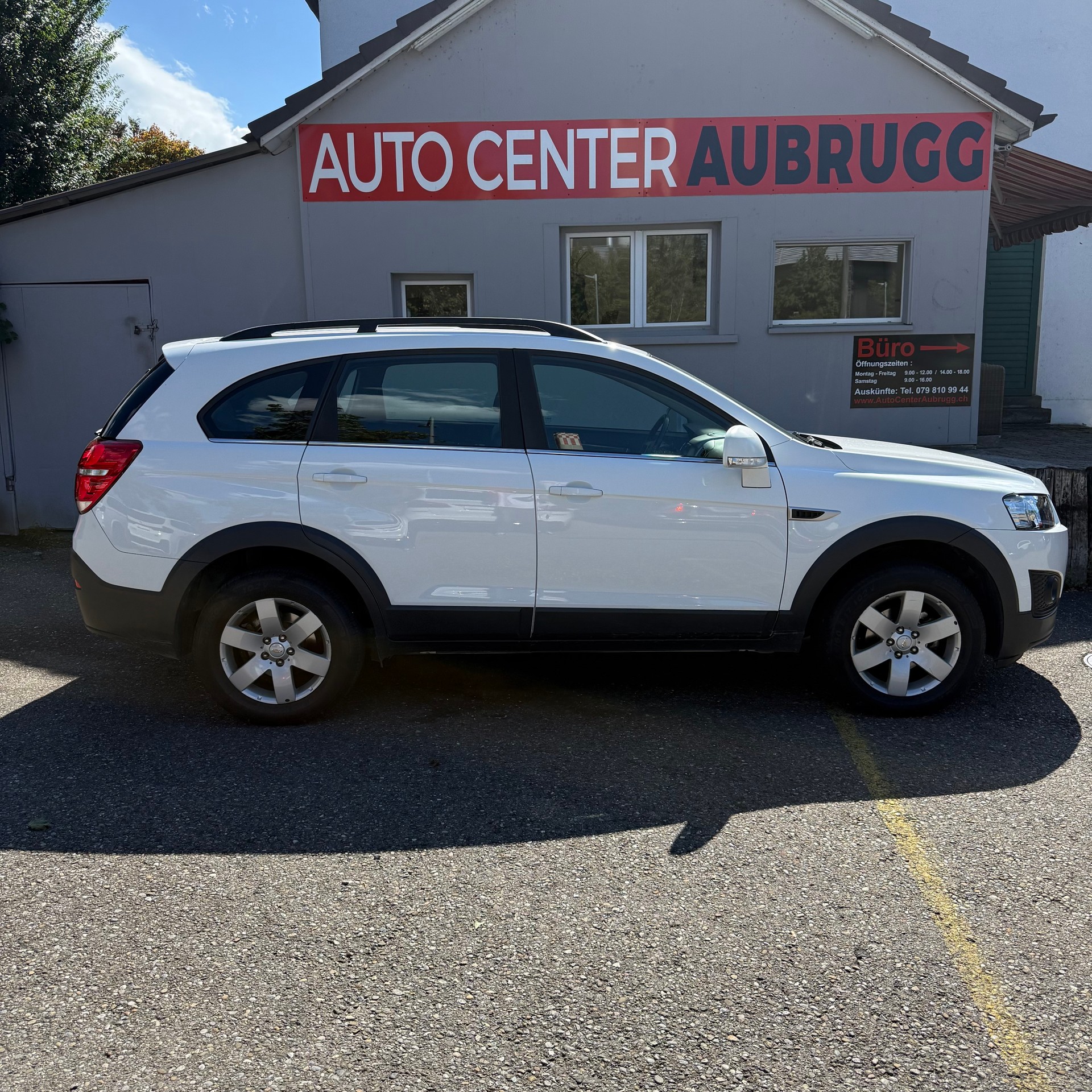 CHEVROLET Captiva 2.2 VCDi LT 4WD *1. HAND*-image-7