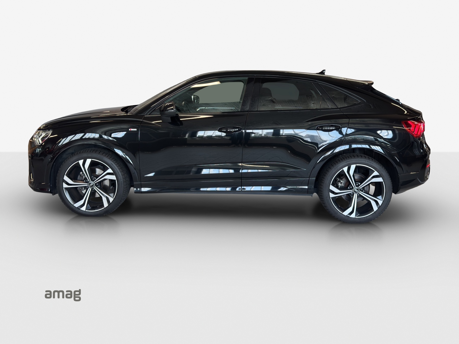 AUDI Q3 Sportback 35 TDI S line Attraction quattro S-tronic-image-1