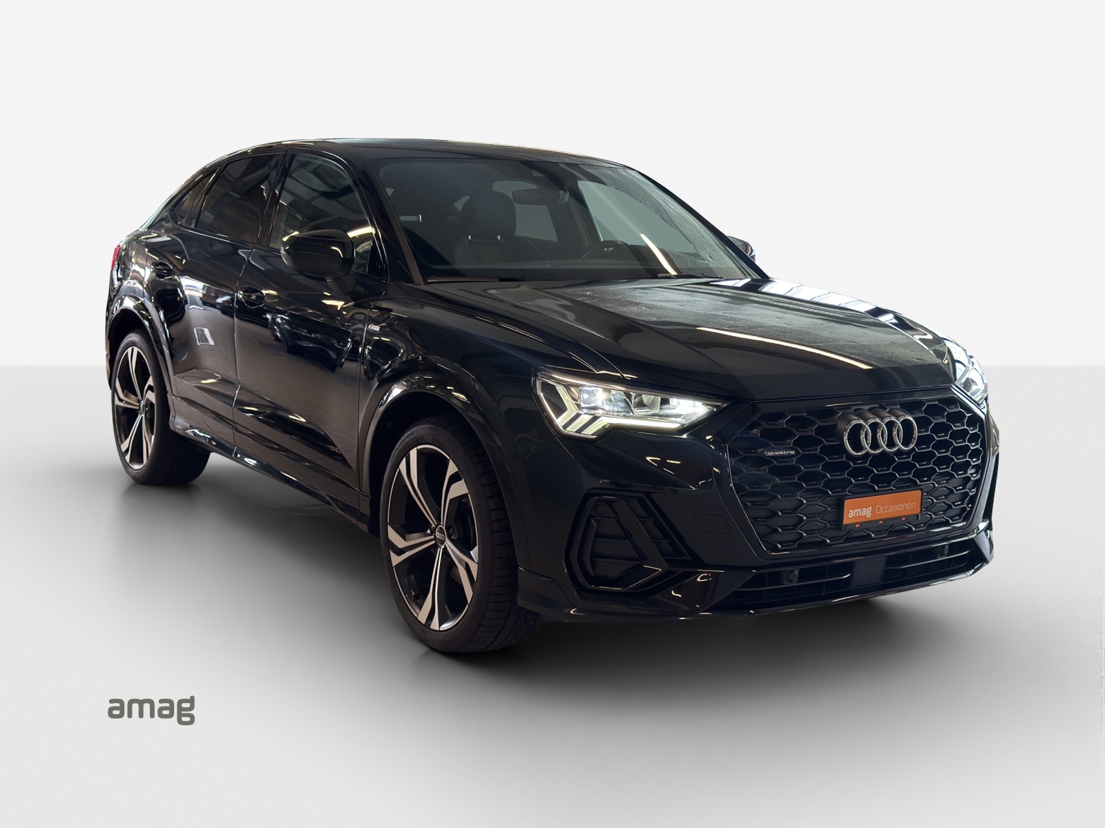 AUDI Q3 Sportback 35 TDI S line Attraction quattro S-tronic-image-5