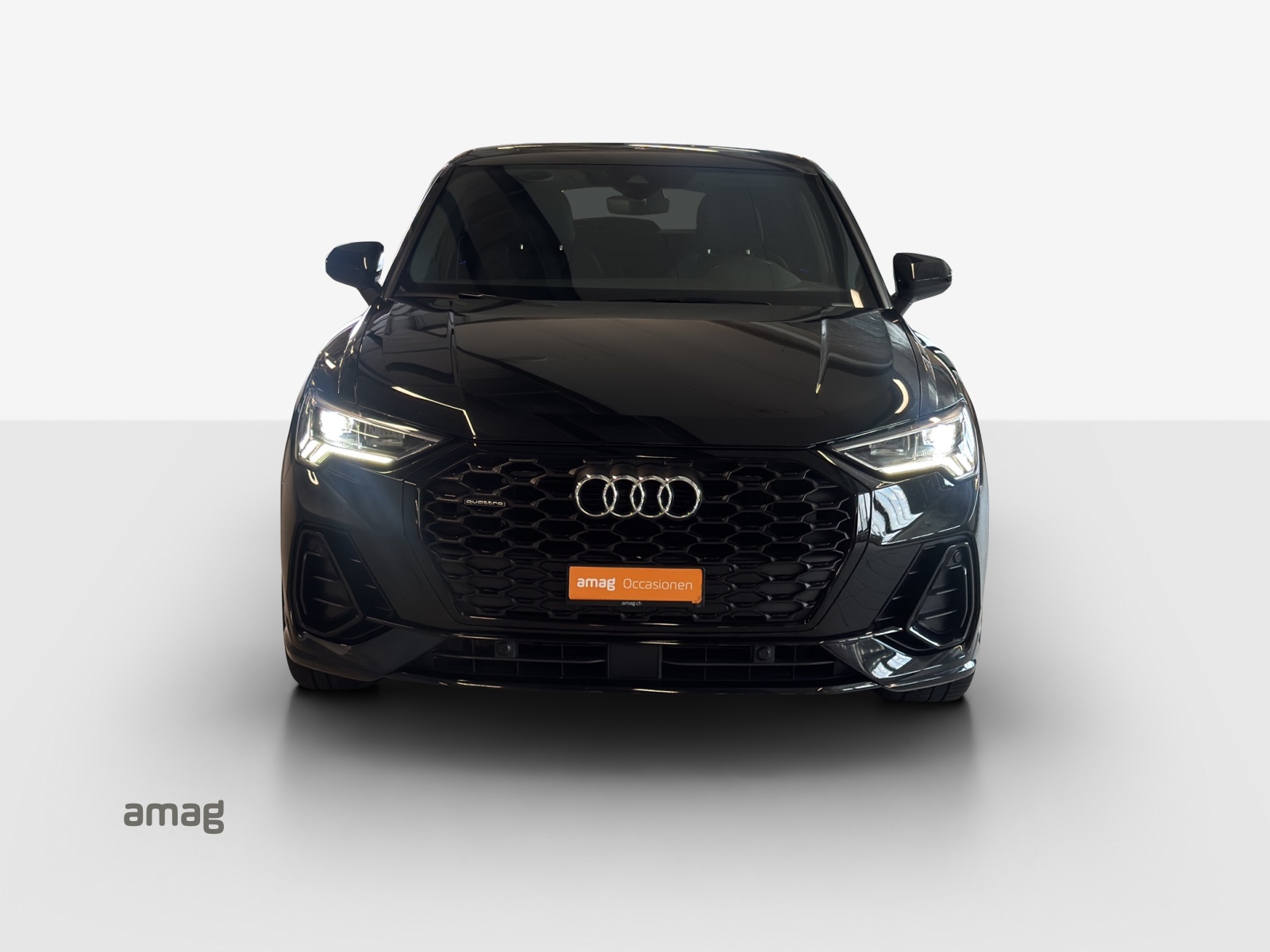 AUDI Q3 Sportback 35 TDI S line Attraction quattro S-tronic-image-6