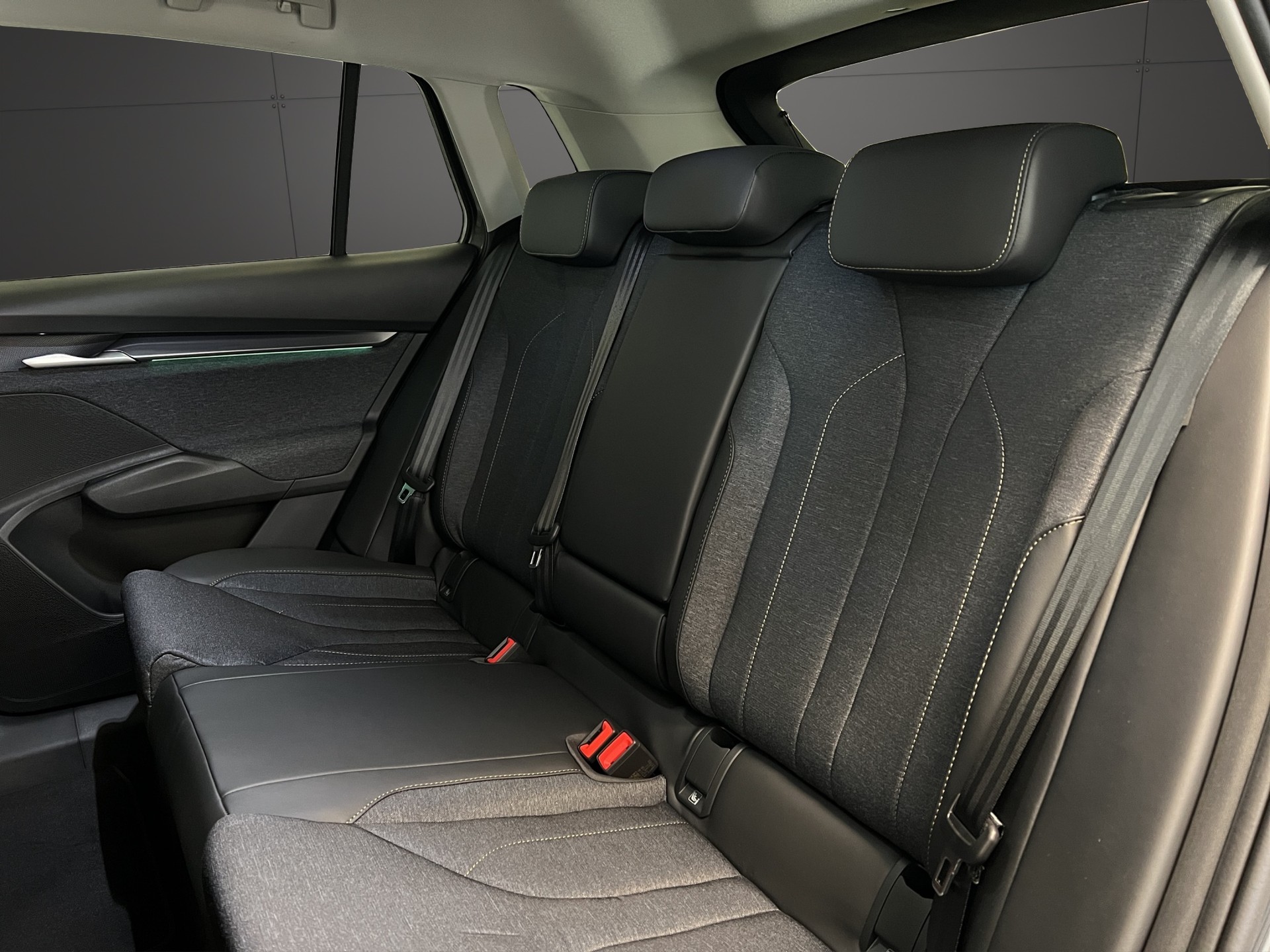 SKODA Elroq 85 Selection-image-7