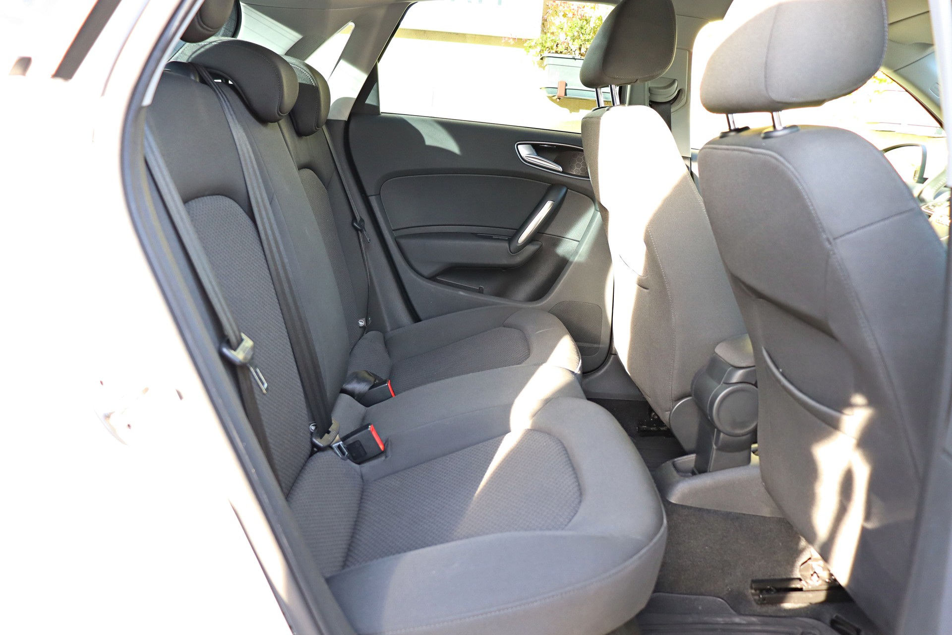AUDI A1 Sportback 1.0 TFSI-image-12