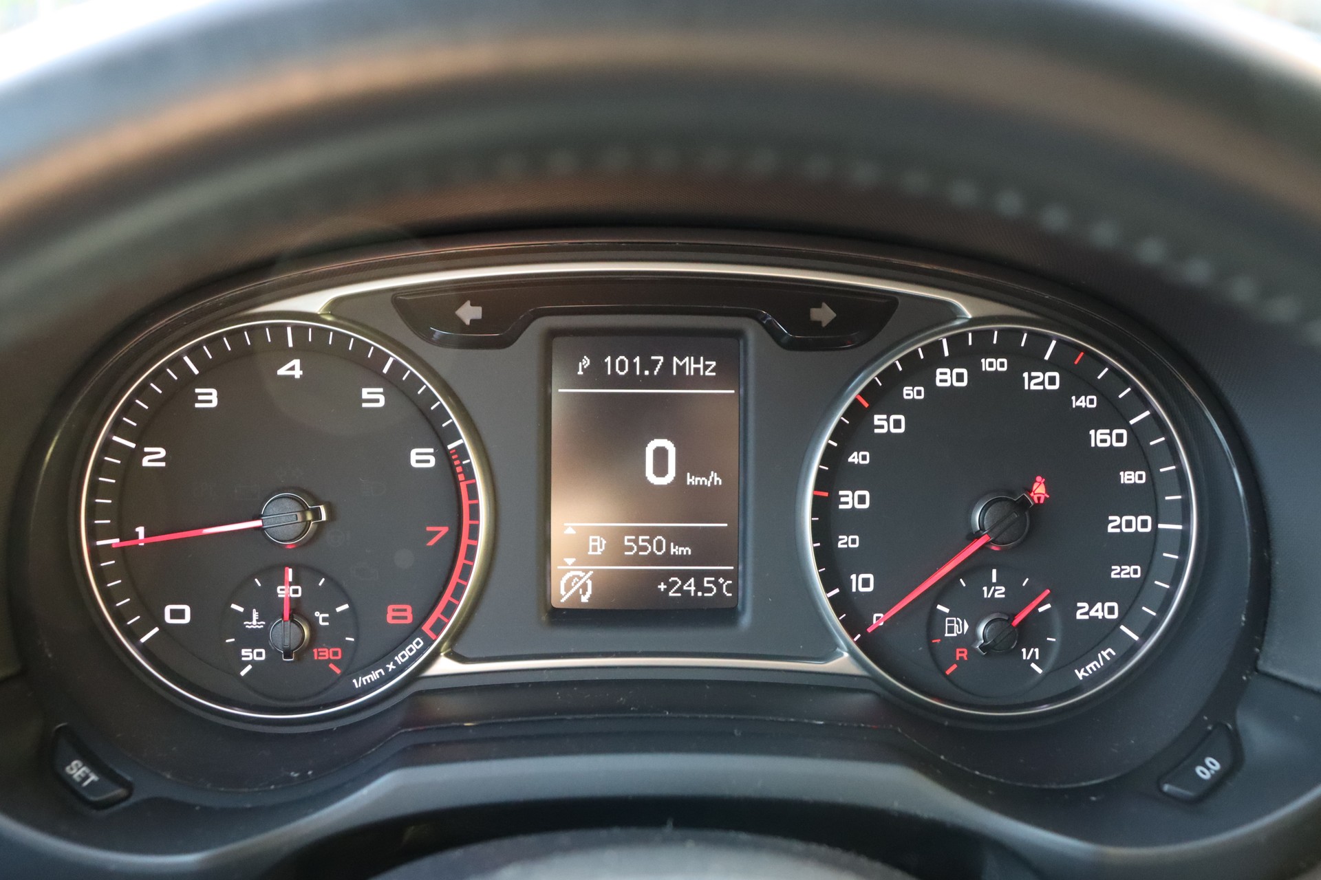 AUDI A1 Sportback 1.0 TFSI-image-14