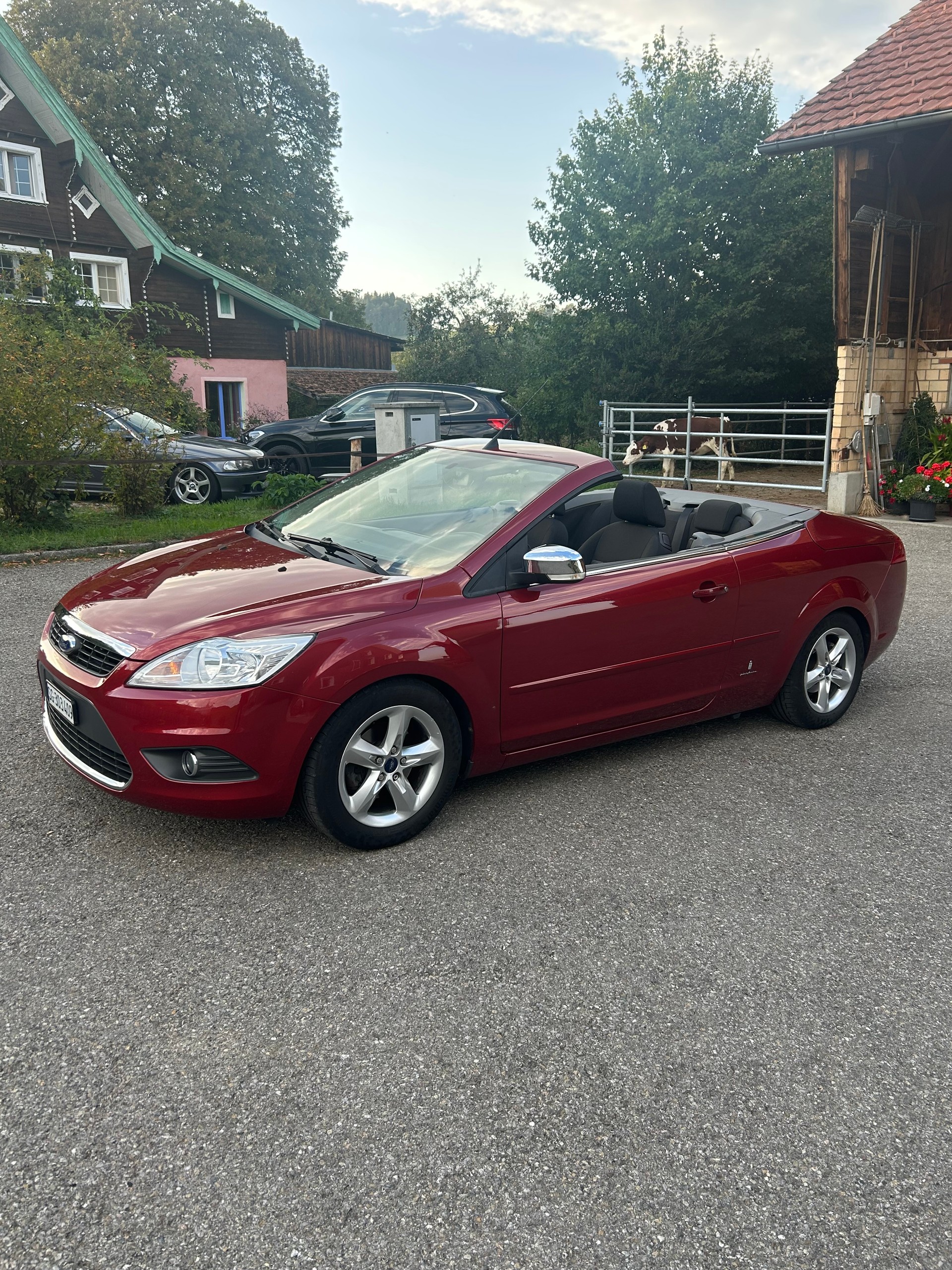 FORD 1.6i 16V Ambiente-image-0