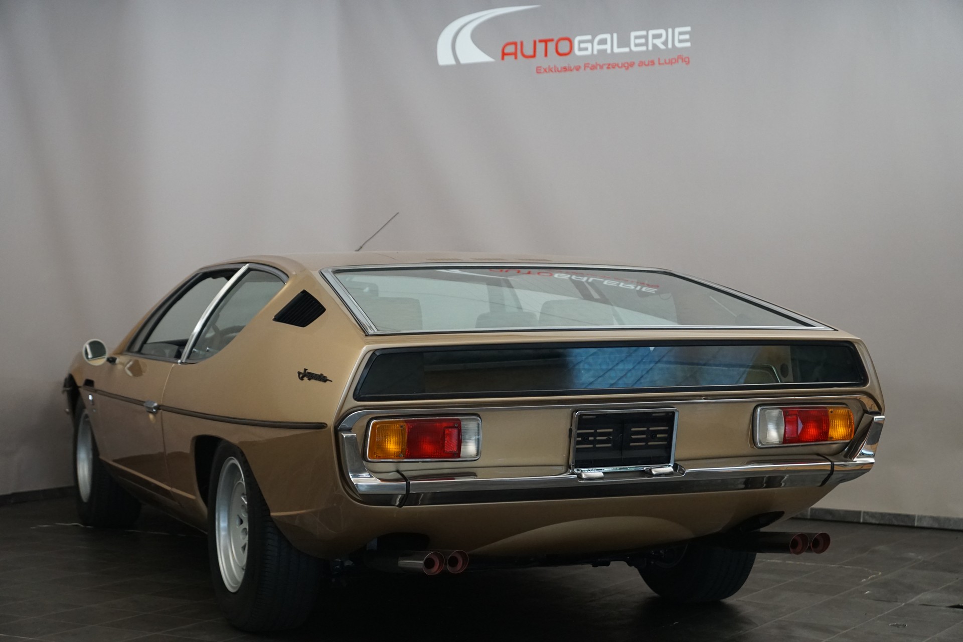 LAMBORGHINI Espada Serie III-showroom-element-3