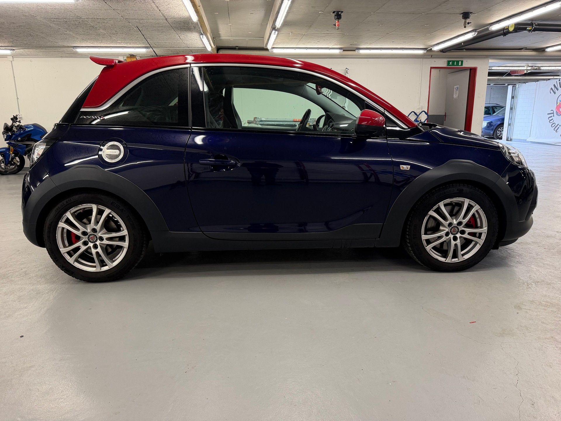 OPEL Adam 1.4 Turbo ROCKS S-image-7
