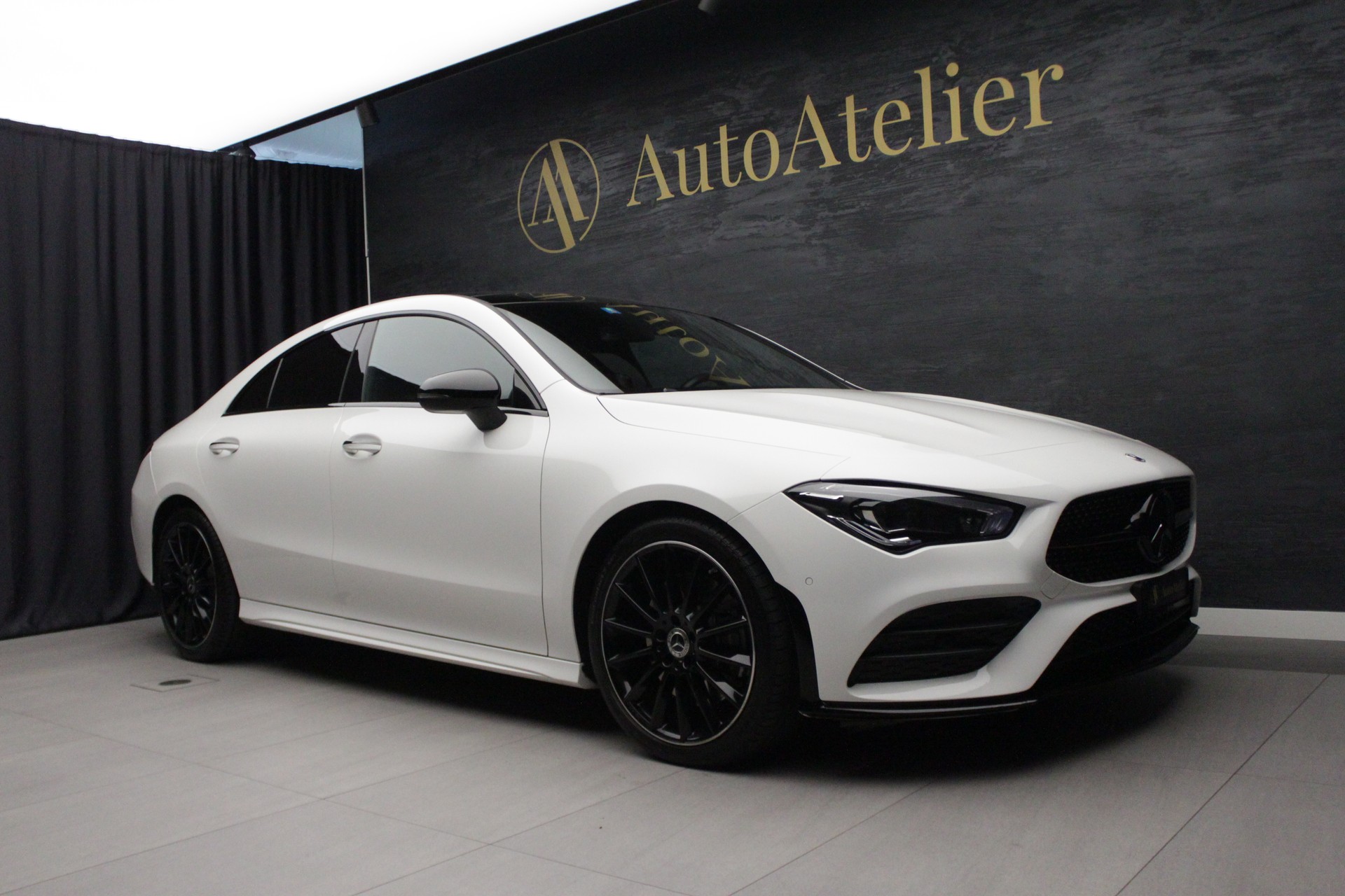 MERCEDES-BENZ CLA 250 4Matic AMG Line 7G-DCT-image-2