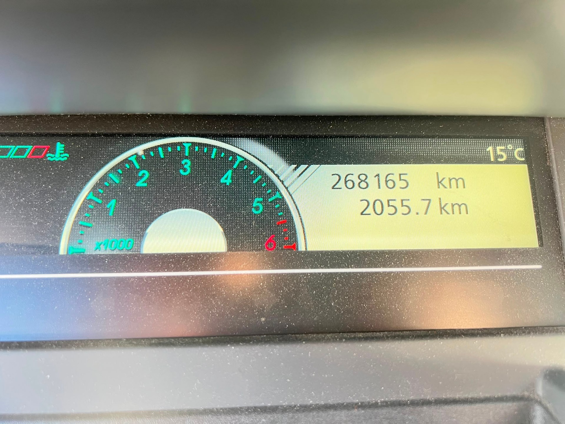 RENAULT Scénic 1.9 dCi Dynamique-image-4