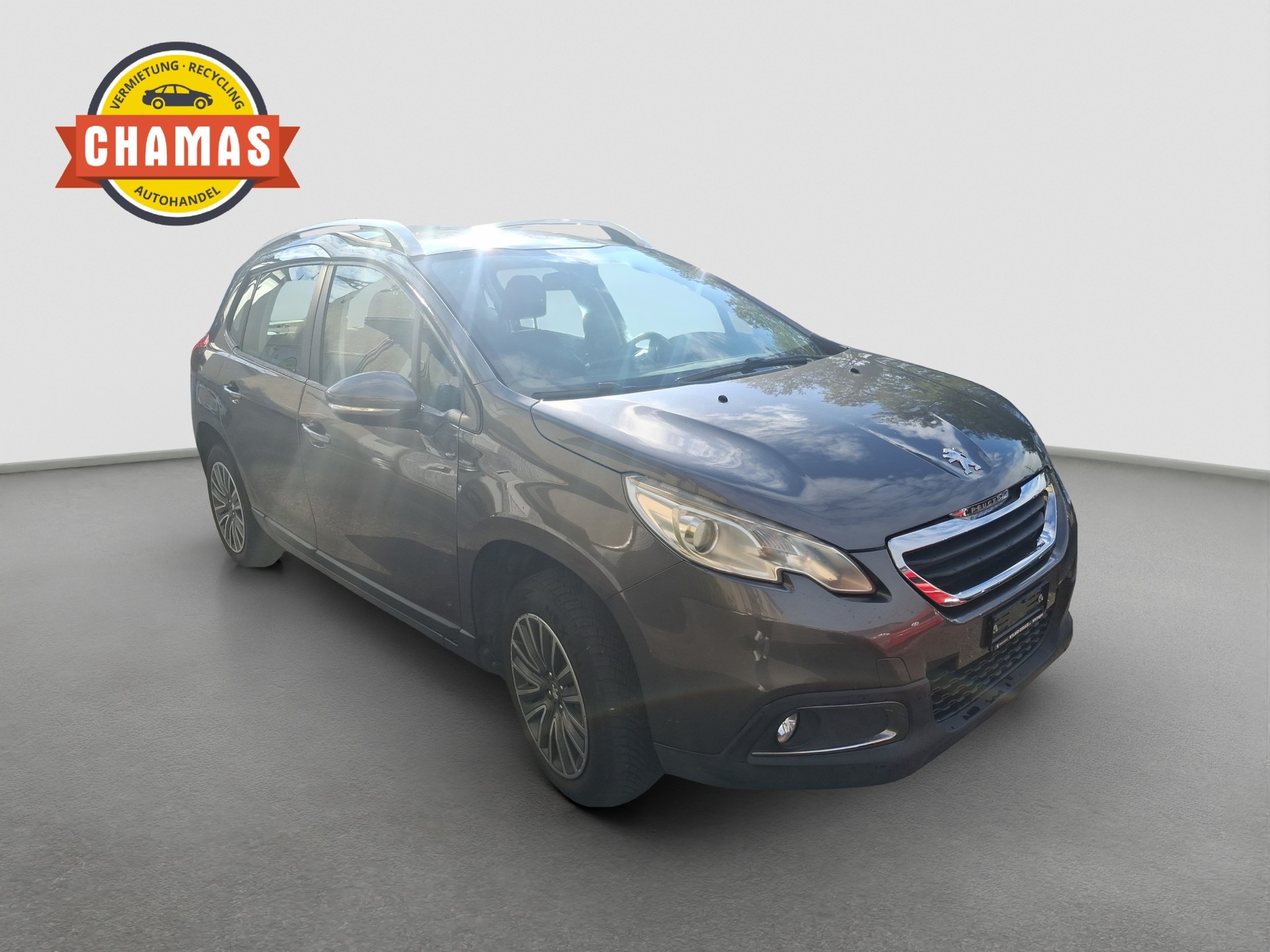 PEUGEOT 2008 1.2 VTI Allure-image-1