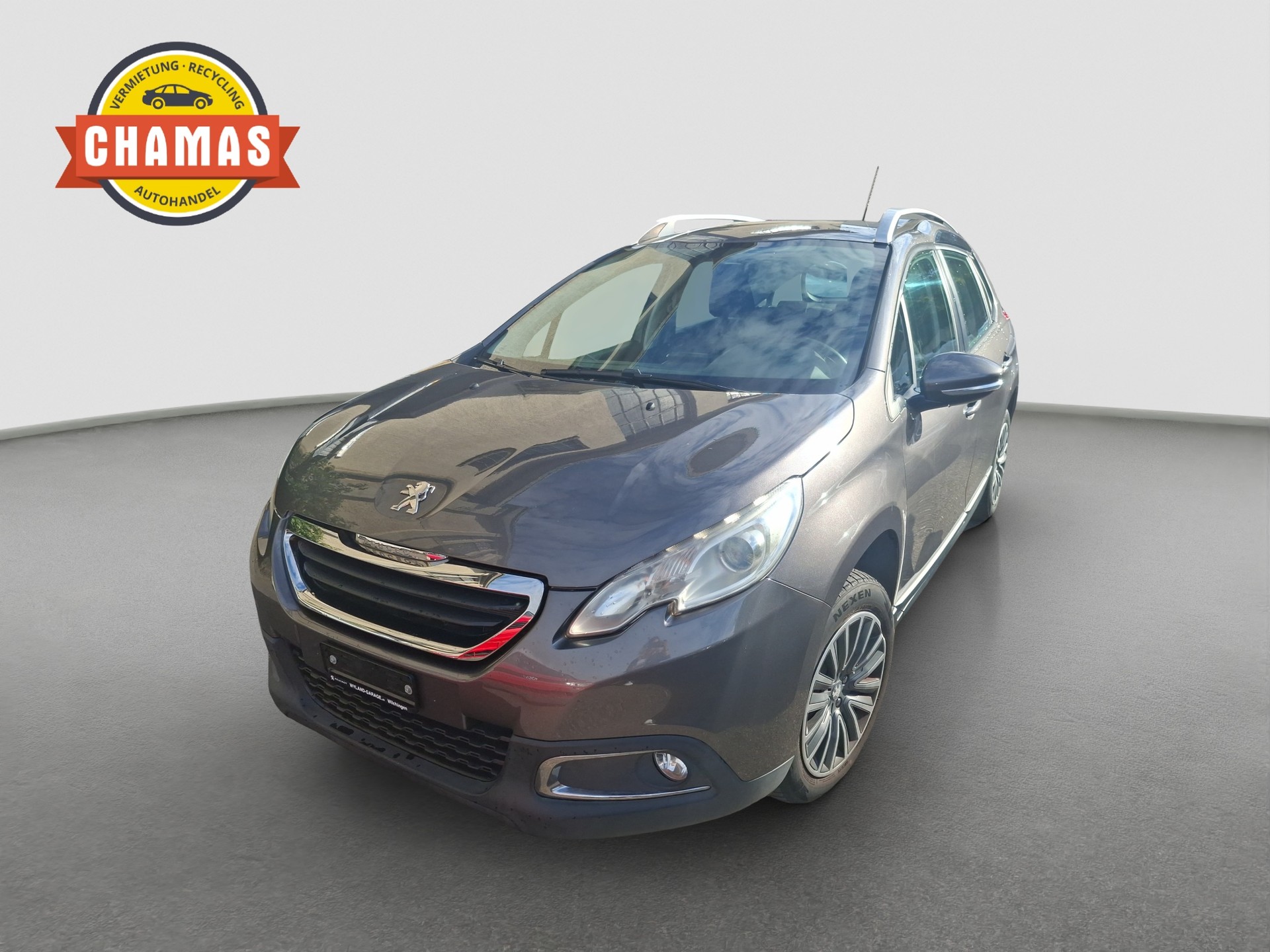 PEUGEOT 2008 1.2 VTI Allure-image-0