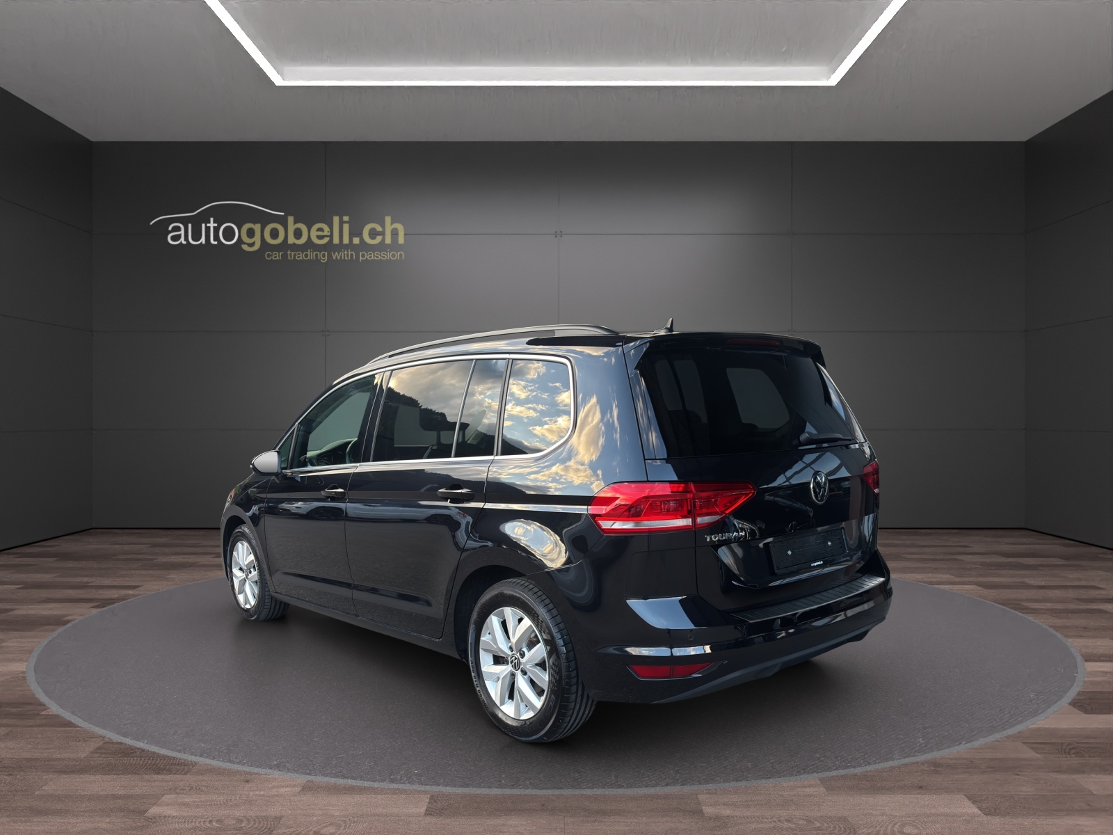 VW Touran 1.5 TSI EVO Comfortline DSG-image-1