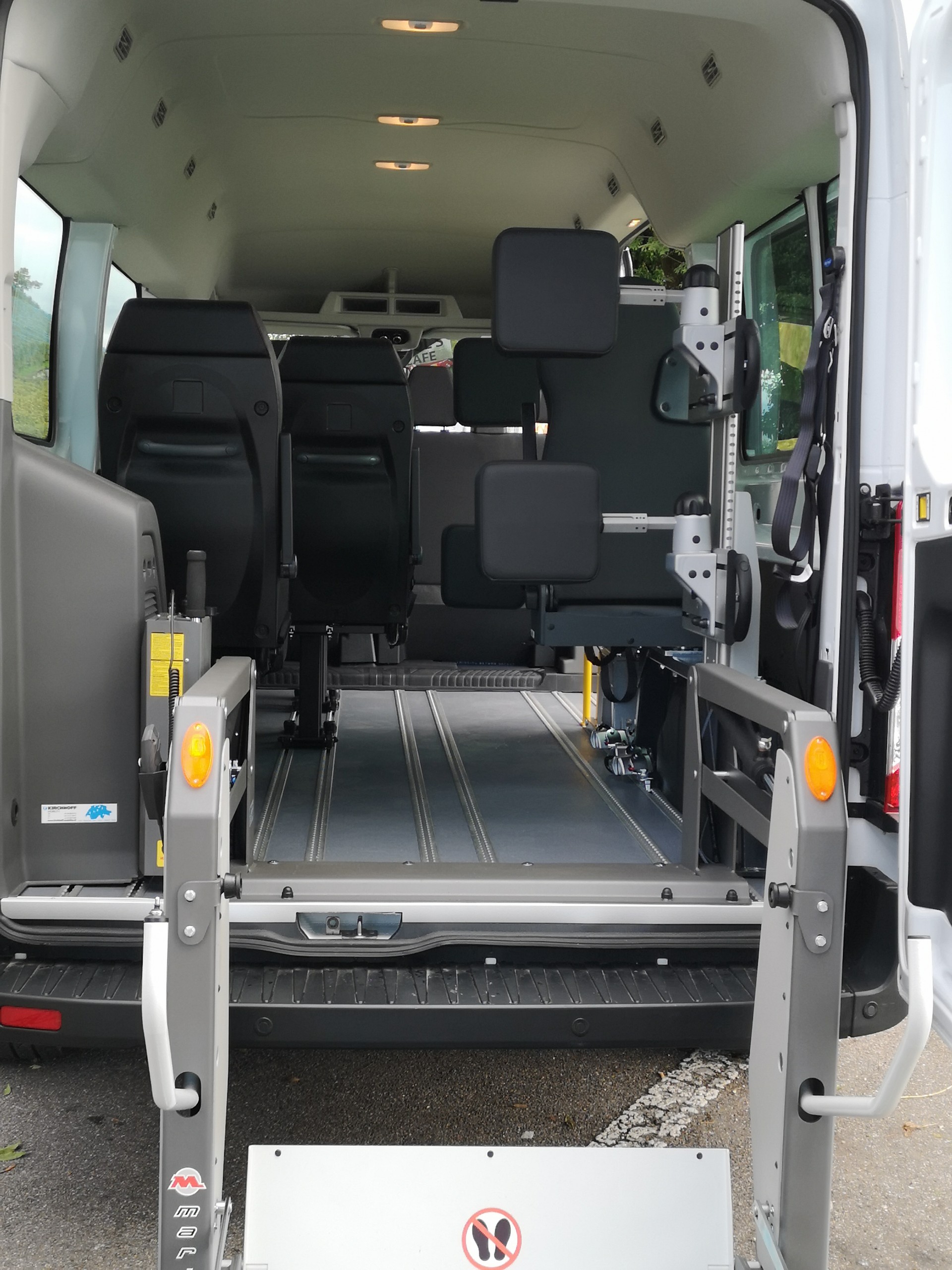 FORD Transit Combi 350 L3 Trend FWD A-image-7