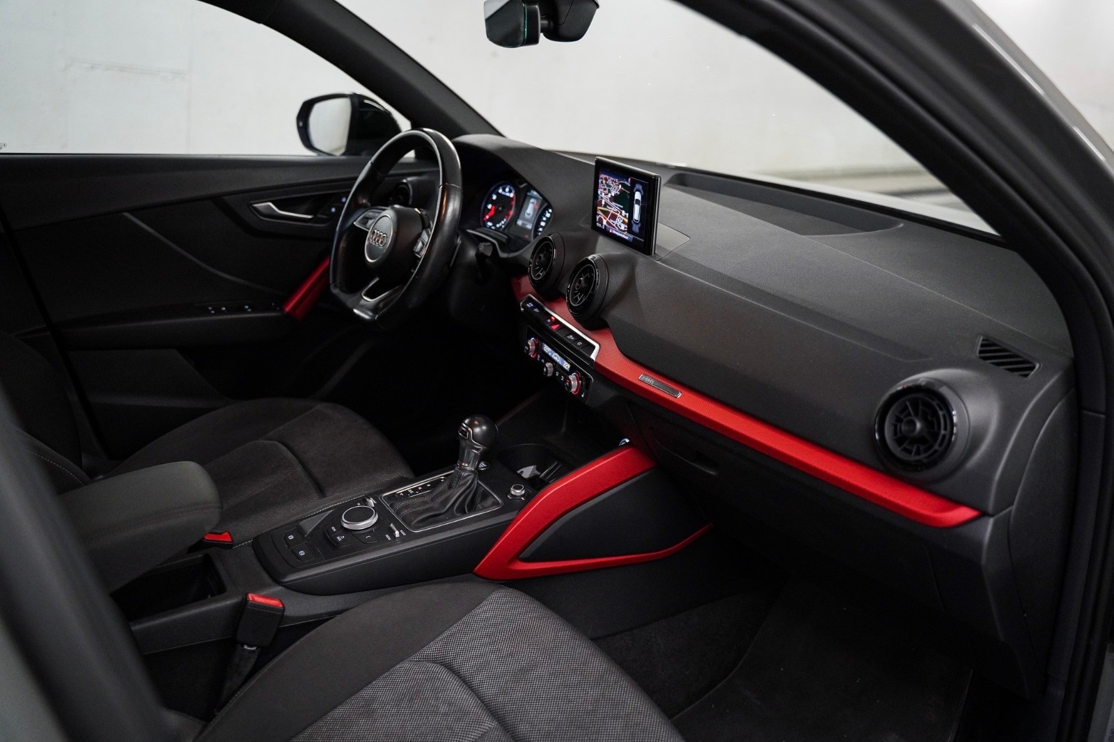 AUDI Q2 1.4 TFSI sport S-tronic-image-10