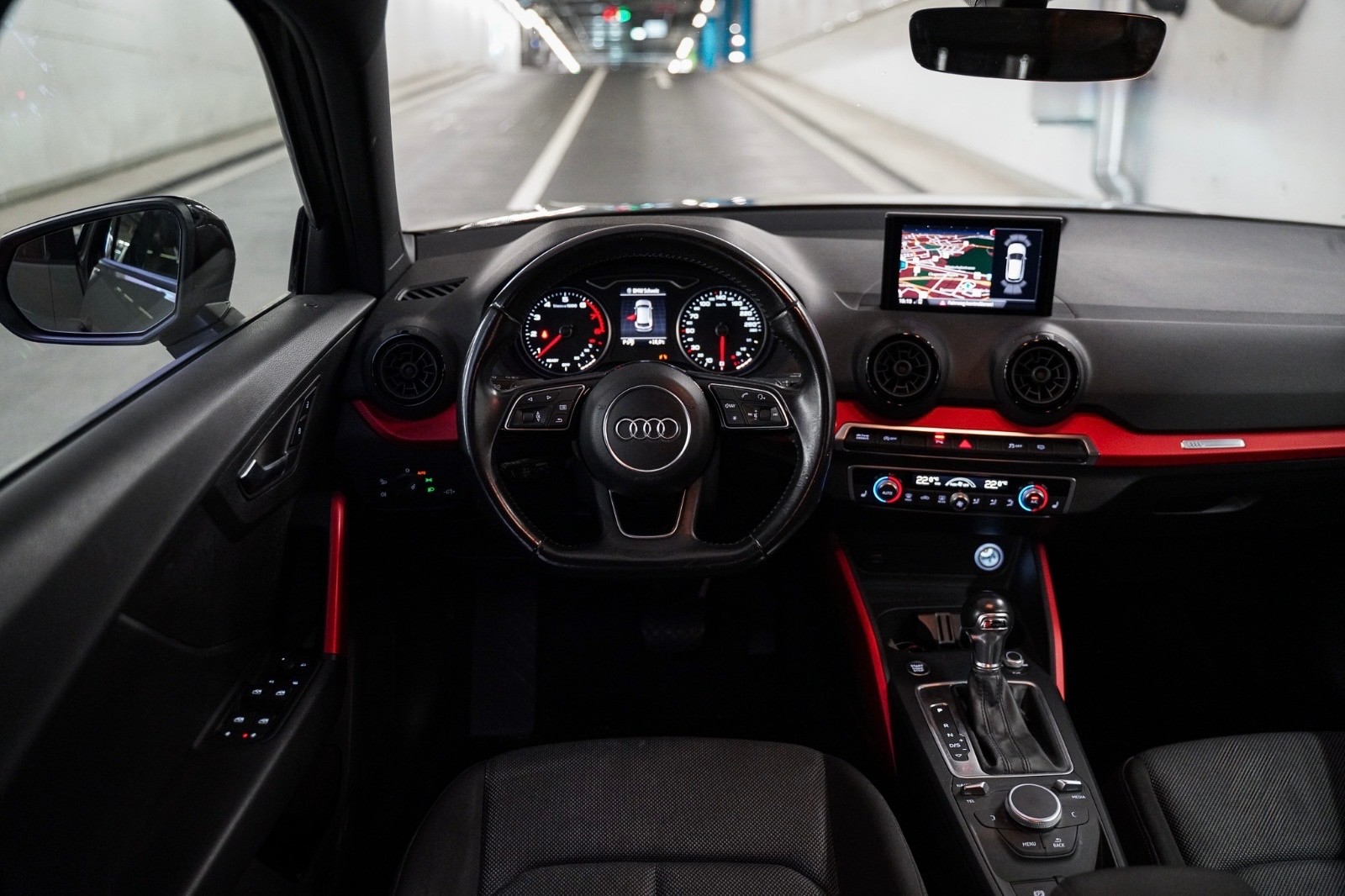 AUDI Q2 1.4 TFSI sport S-tronic-image-8