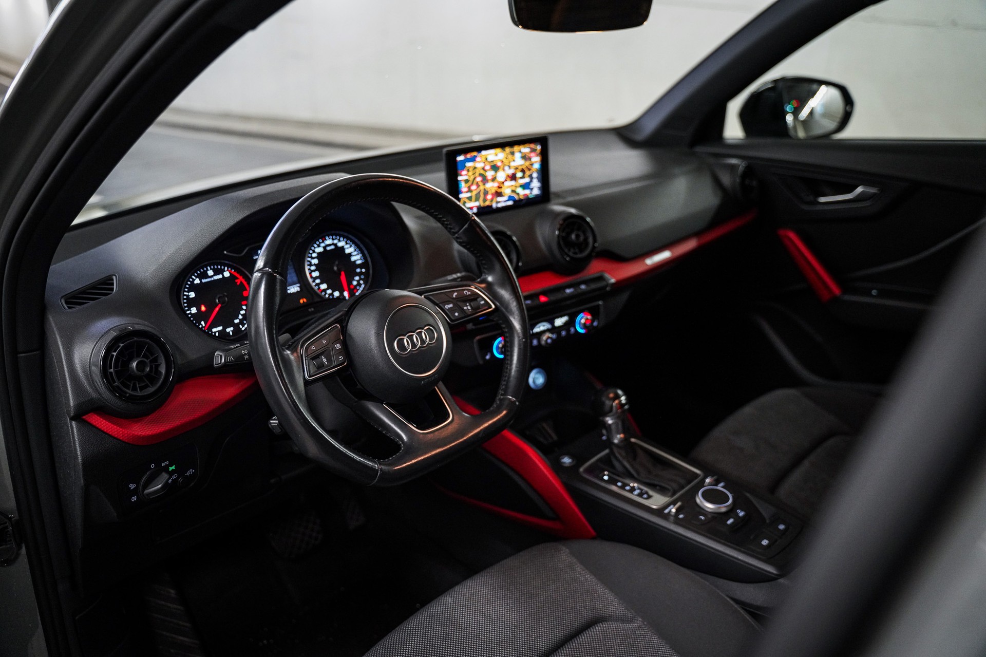 AUDI Q2 1.4 TFSI sport S-tronic-image-5